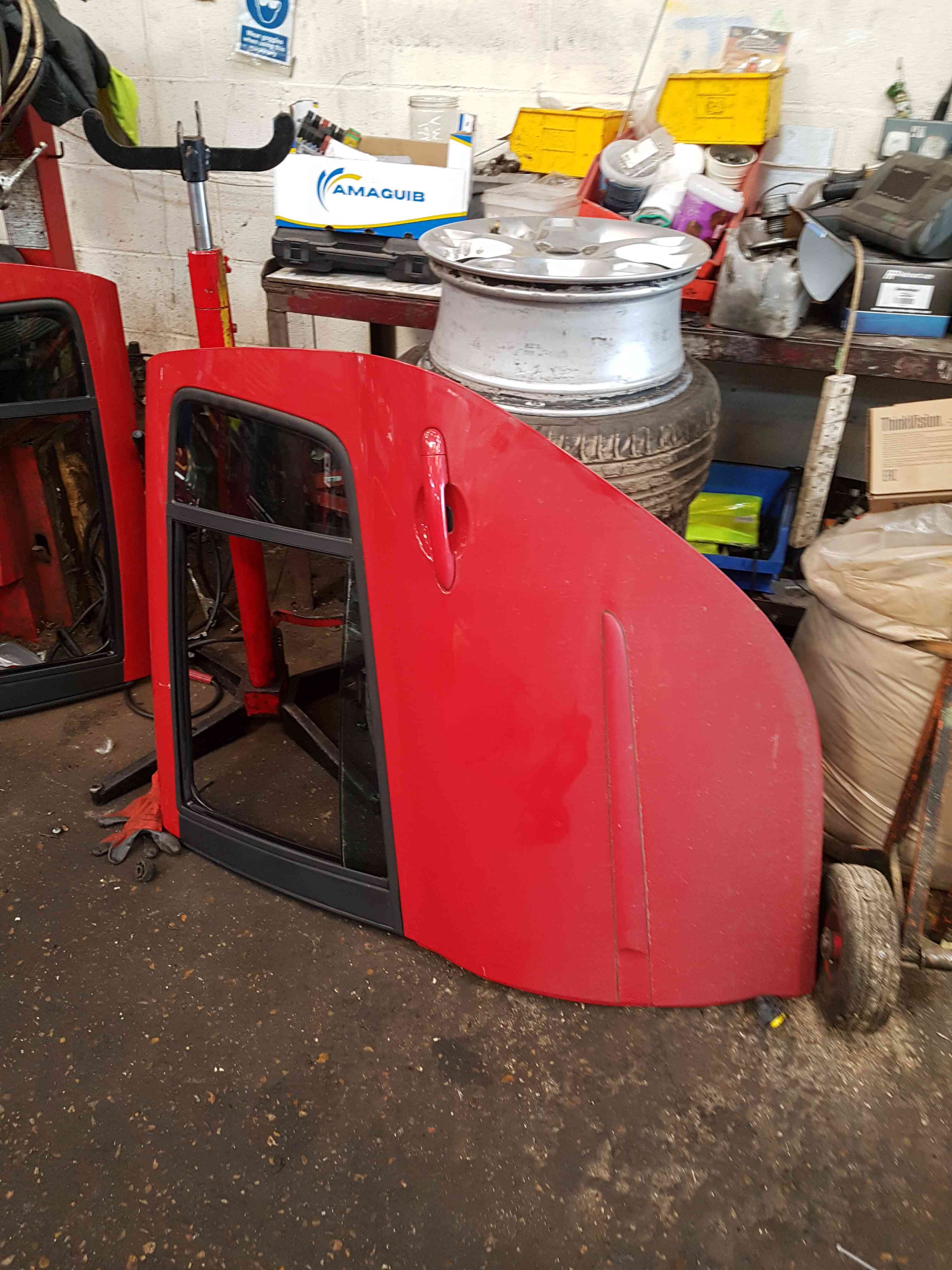 Thumb 2 Renault Clio MK3 2005-2012 Passenger NSR Rear Door RED Ov727