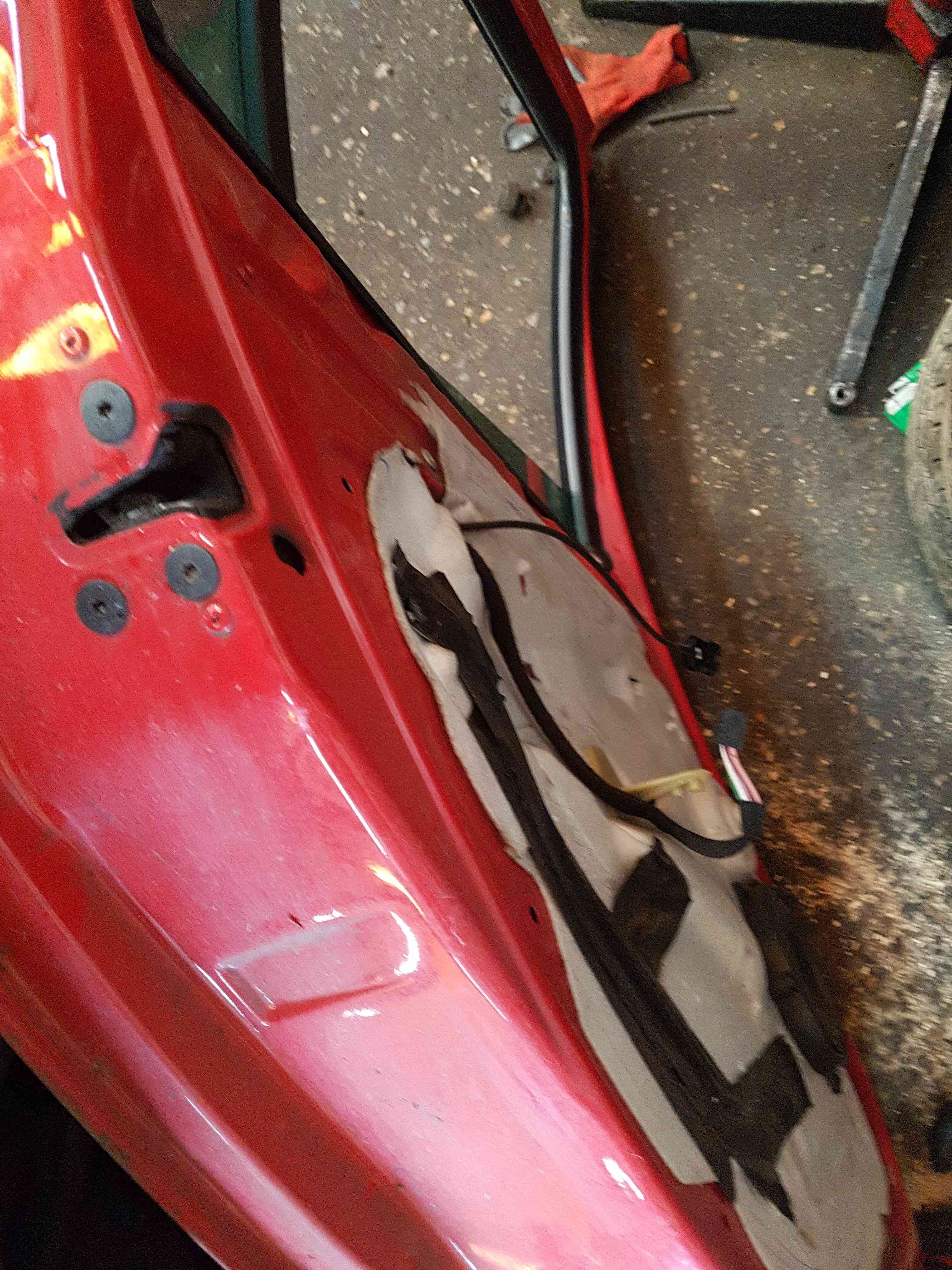 Thumb 4 Renault Clio MK3 2005-2012 Passenger NSR Rear Door RED Ov727