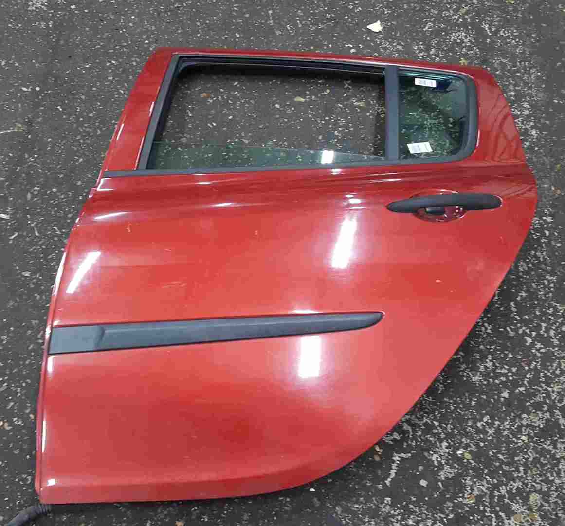 Thumb 2 Renault Clio MK3 2005-2012 Passenger NSR Rear Door Red TEB76