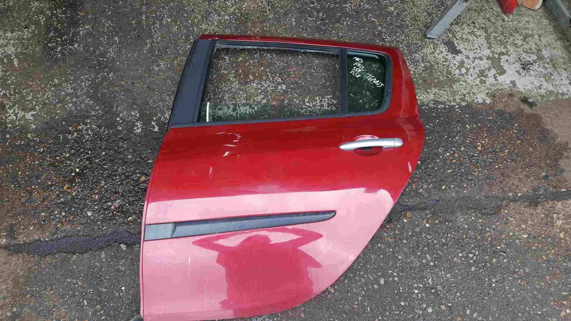 Renault Clio MK3 2005-2012 Passenger NSR Rear Door Red TENNJ