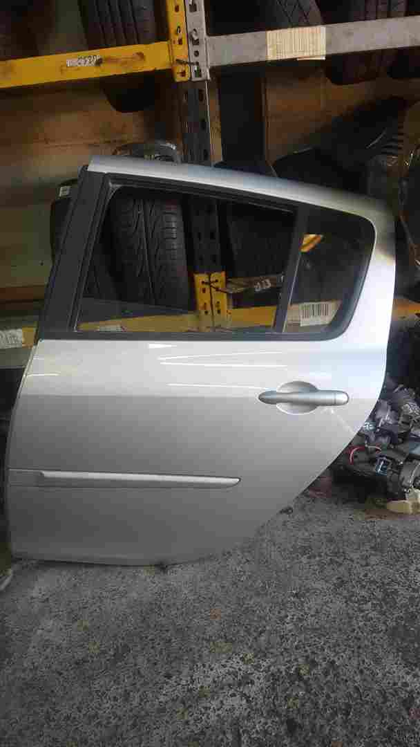 Renault Clio MK3 2005-2012 Passenger NSR Rear Door Silver Ted69