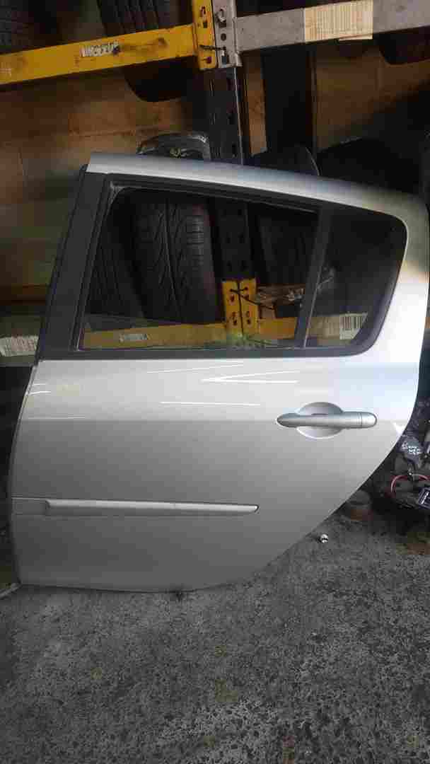 Thumb 5 Renault Clio MK3 2005-2012 Passenger NSR Rear Door Silver Ted69
