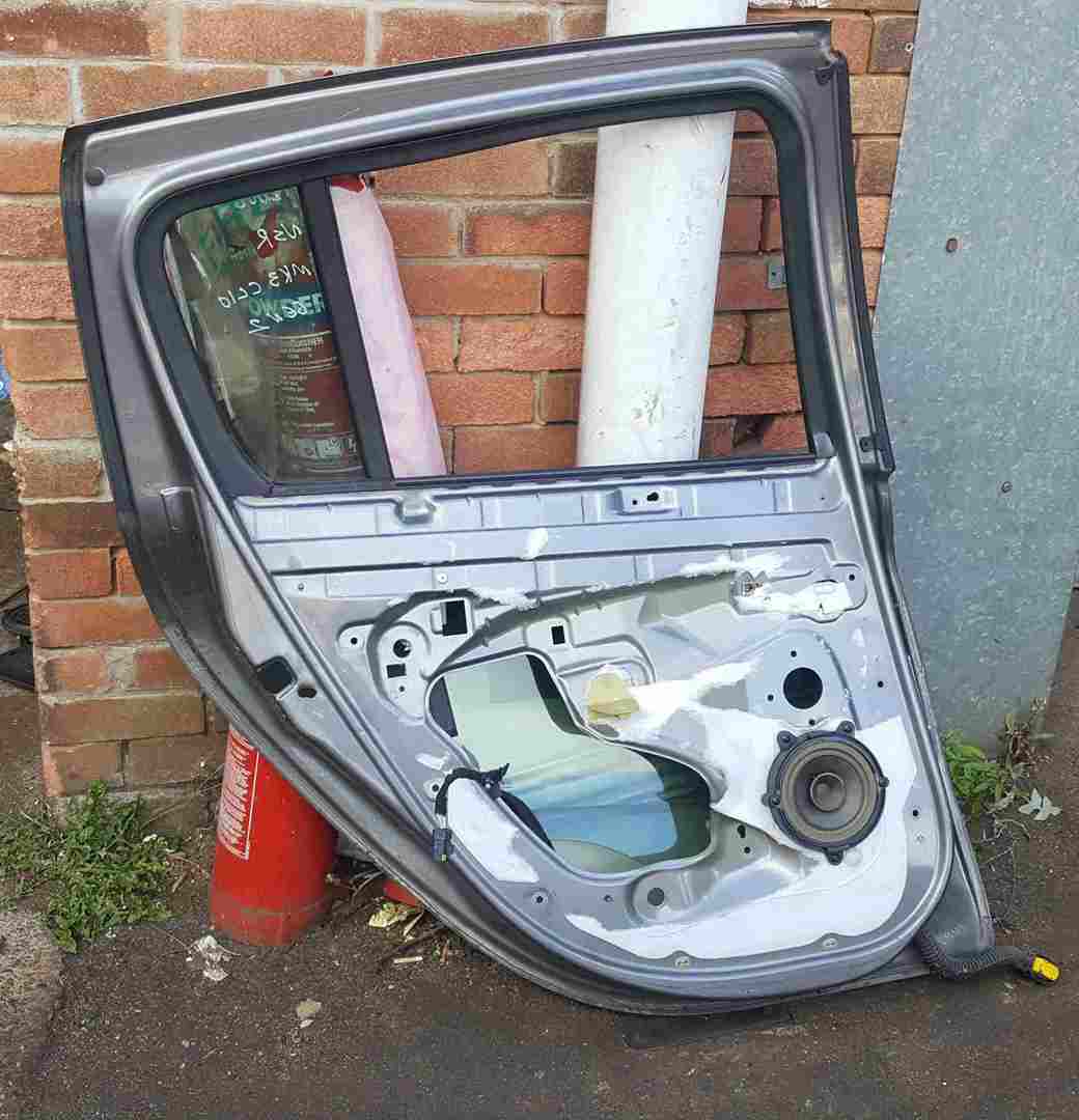 Thumb 2 Renault Clio MK3 2005-2012 Passenger NSR Rear Door TEKNG Grey