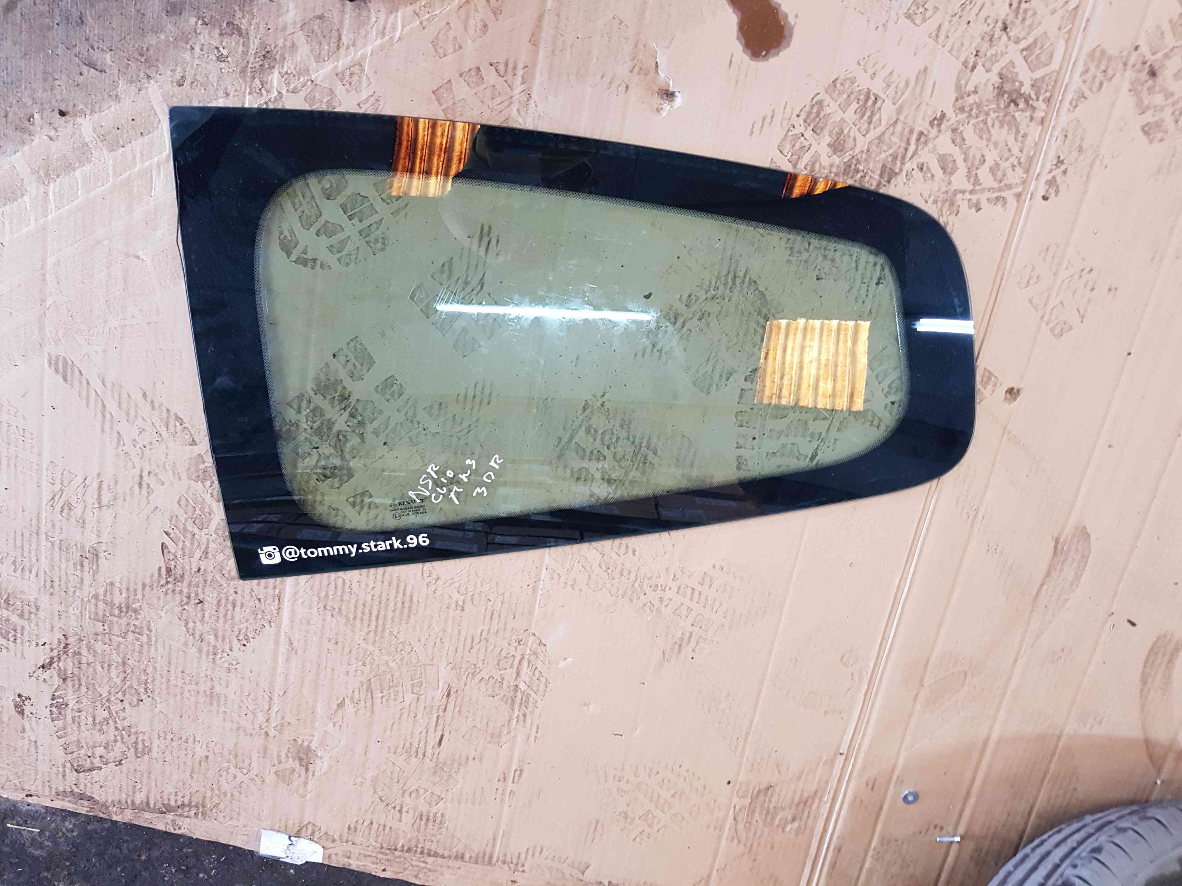 Thumb 2 Renault Clio MK3 2005-2012 Passenger NSR Rear Window Glass 3Door
