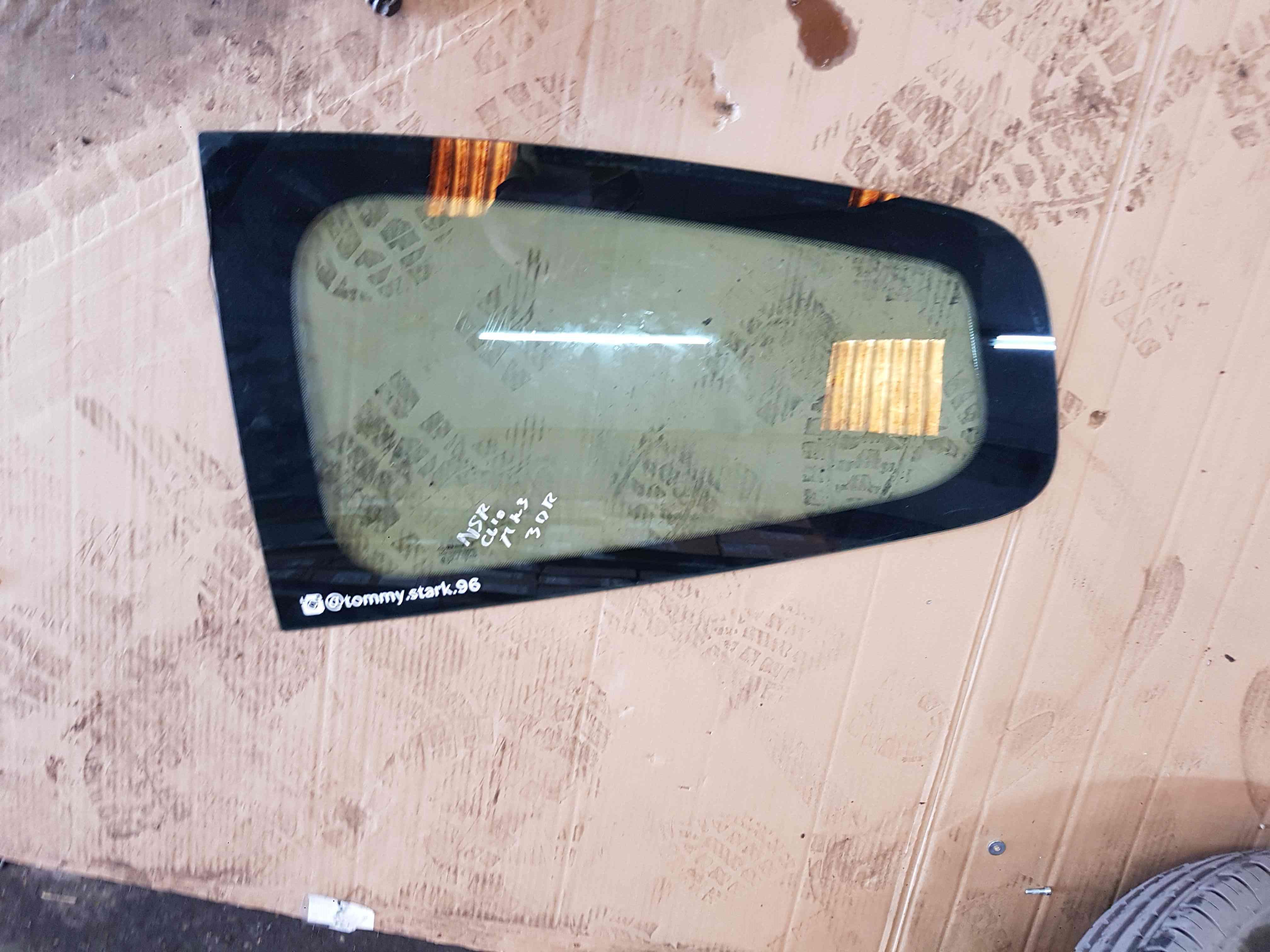 Thumb 3 Renault Clio MK3 2005-2012 Passenger NSR Rear Window Glass 3Door