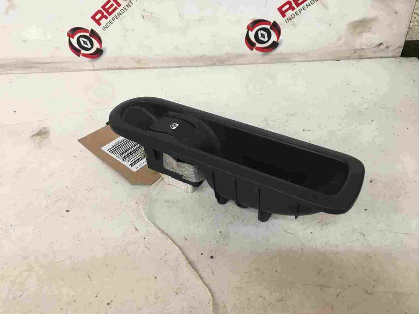 Renault Clio MK3 2005-2012 Passenger NSR Rear Window Switch + Panel