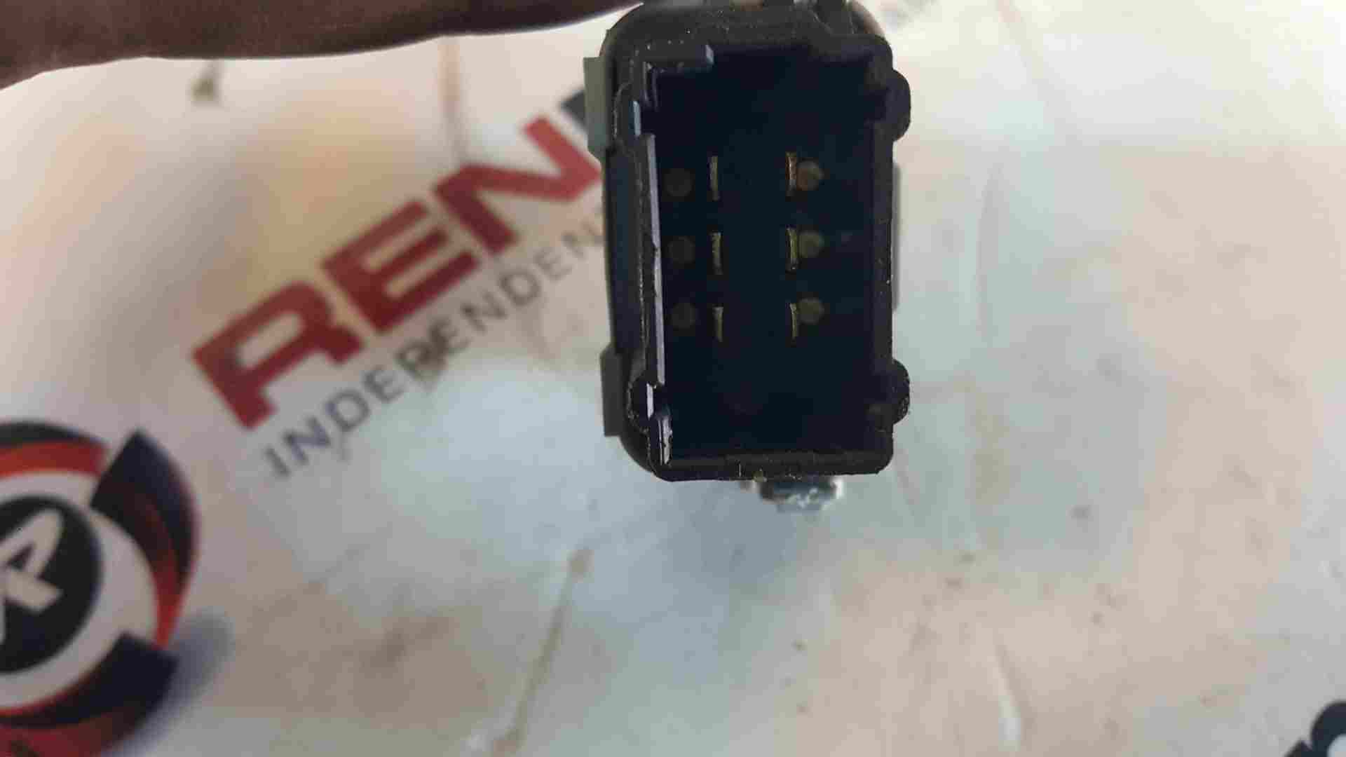 Thumb 3 Renault Clio MK3 2005-2012 Passenger NSR Rear Window Switch 28082