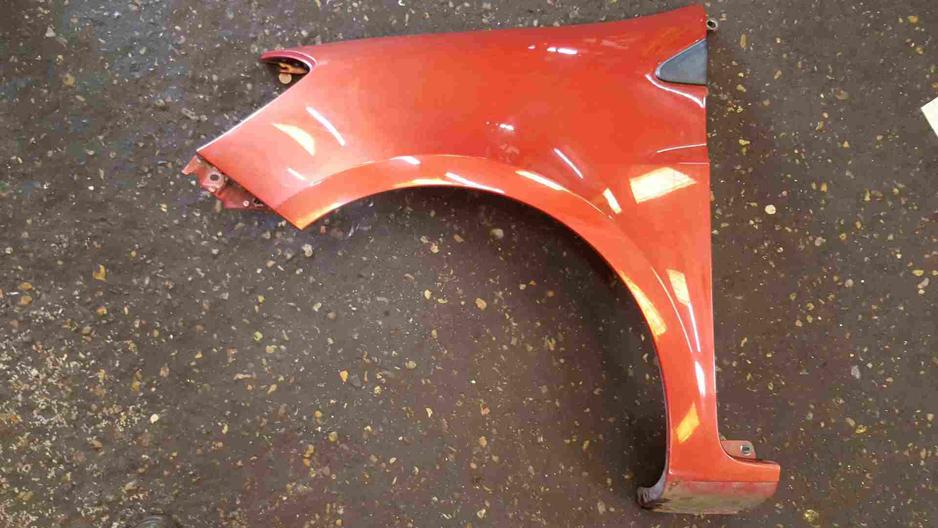 Thumb 4 Renault Clio MK3 2005-2012 Passenger Ns NSF Wing Quarter Panel RED Teb76 185