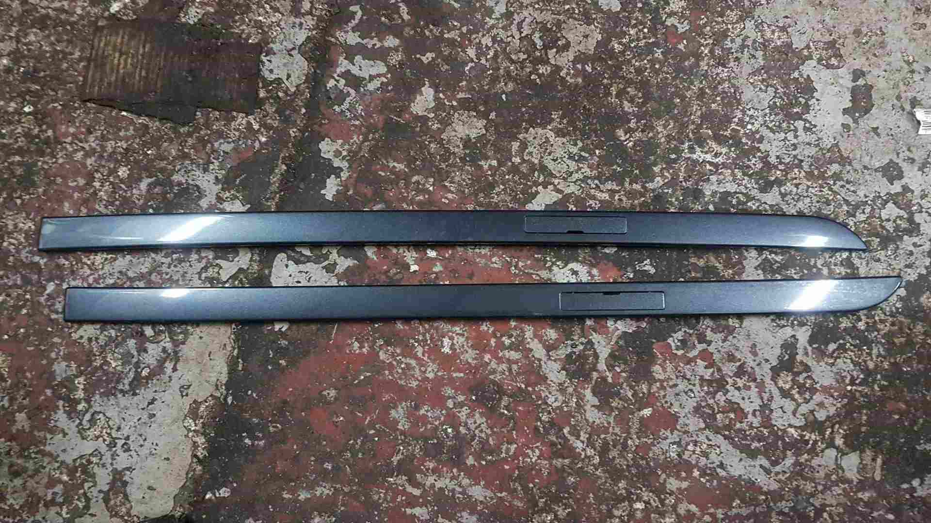 Renault Clio MK3 2005-2012 Roof Rack Insert Trim Plastic OS NS Grey Teb66
