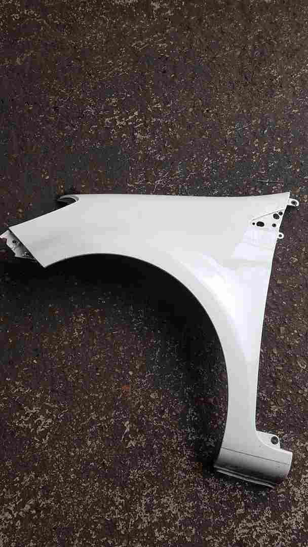 Renault Clio MK3 2005-2012 Passenger Ns NSF  Wing White Ov369 195
