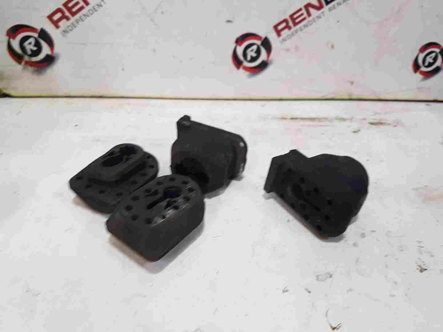 Thumb 2 Renault Clio MK3 2005-2012 Radiator Rubber Support Mounts Bush X4