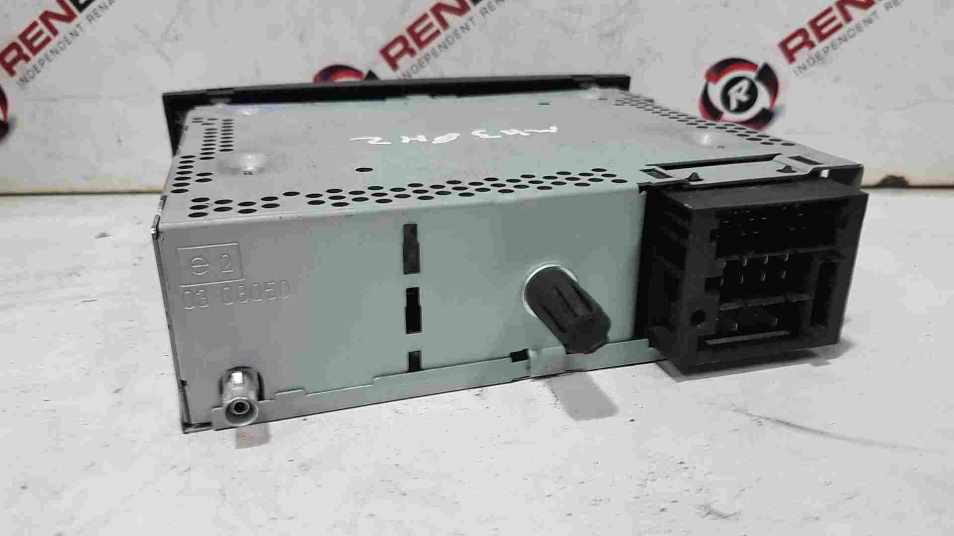Thumb 4 Renault Clio MK3 2005-2012 Radio Cd Player Head Unit 281150038R