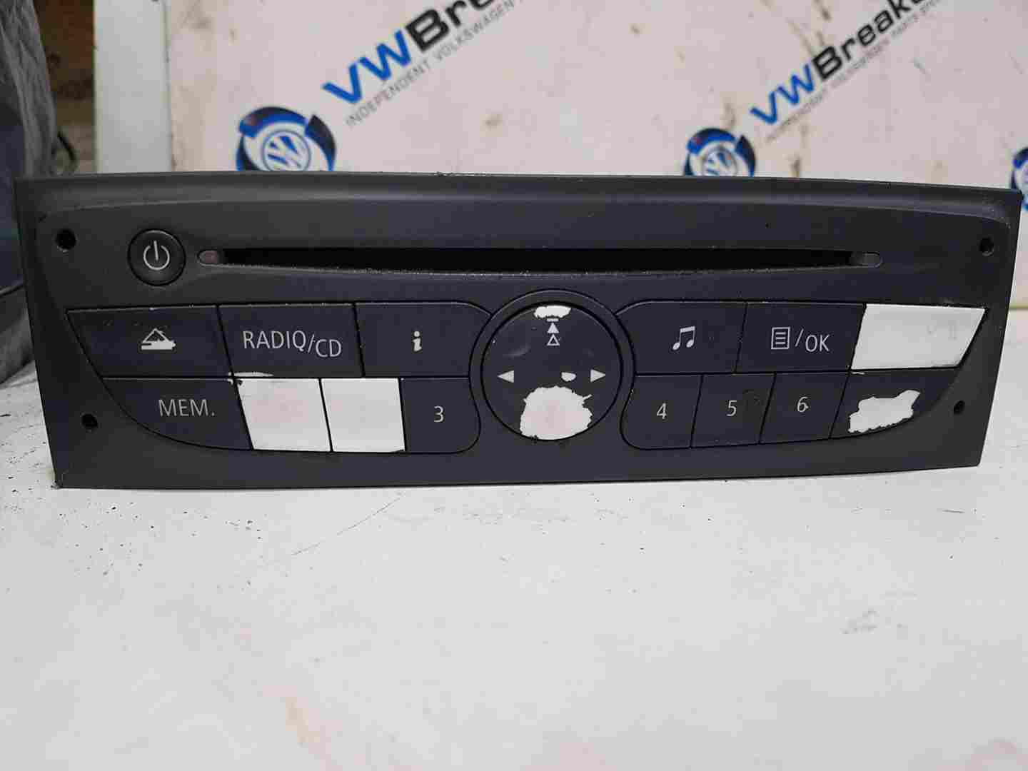 Thumb 4 Renault Clio MK3 2005-2012 Radio Cd Player Head Unit 281150038R