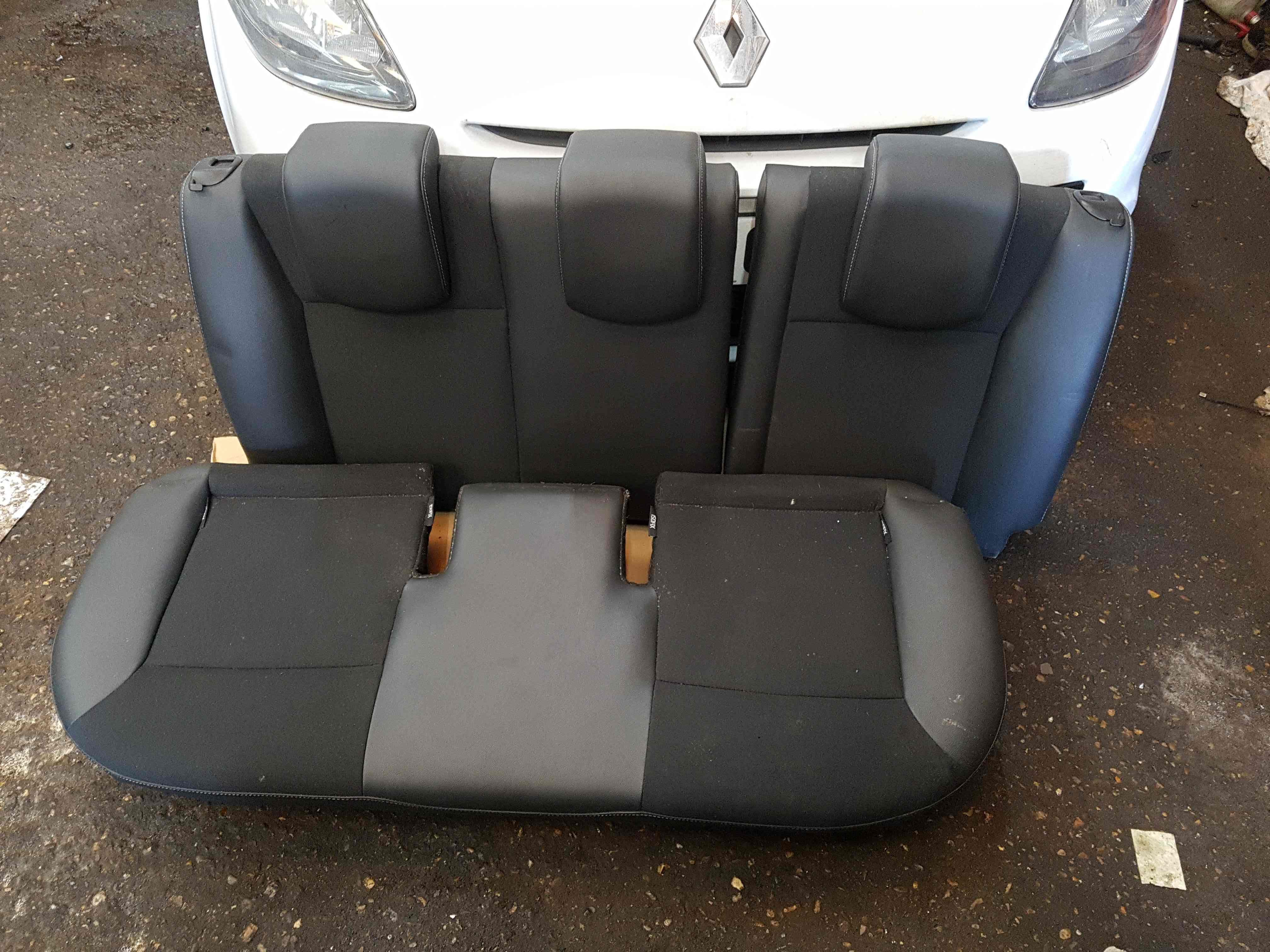 Thumb 3 Renault Clio MK3 2005-2012 Rear Bench Half Leather SEATS
