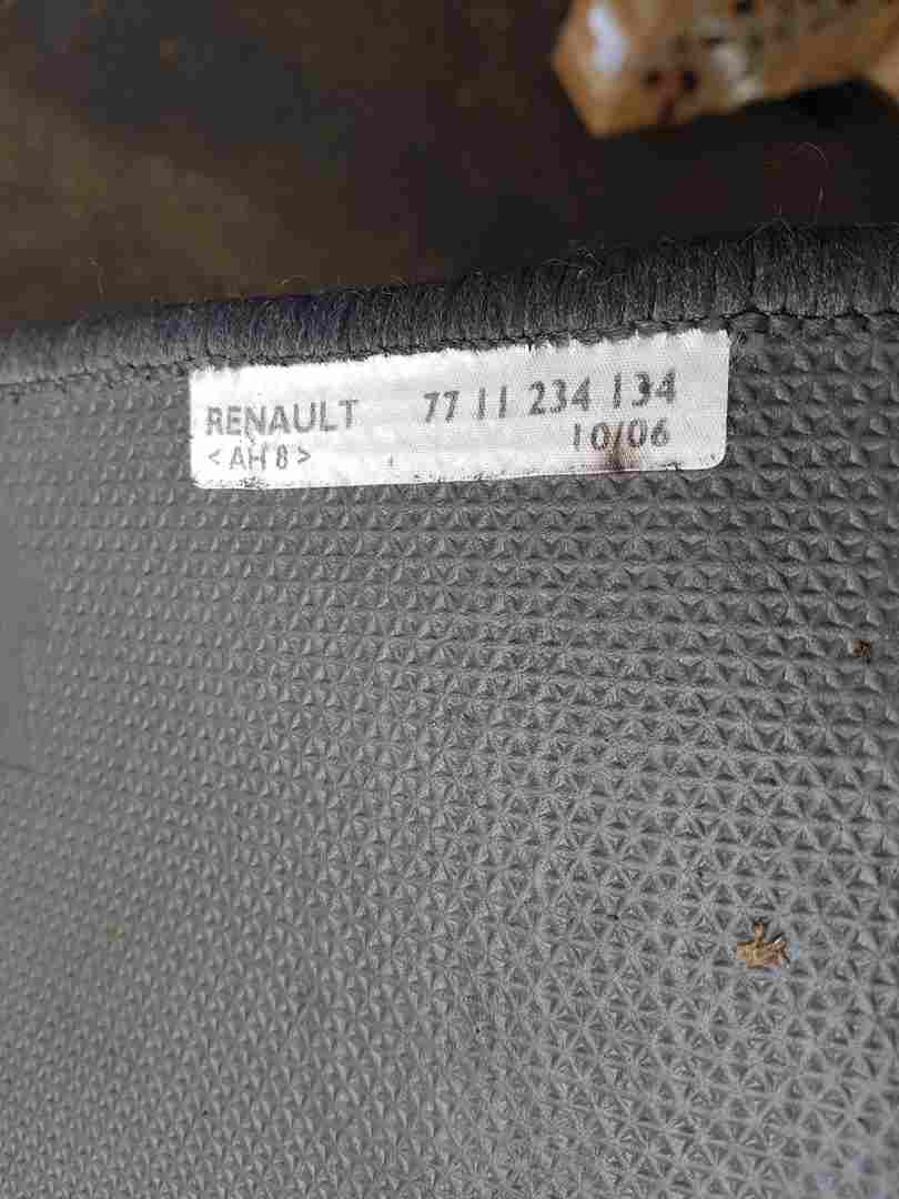 Thumb 3 Renault Clio MK3 2005-2012 Rear Boot Carpet MAT Cover 7711234134