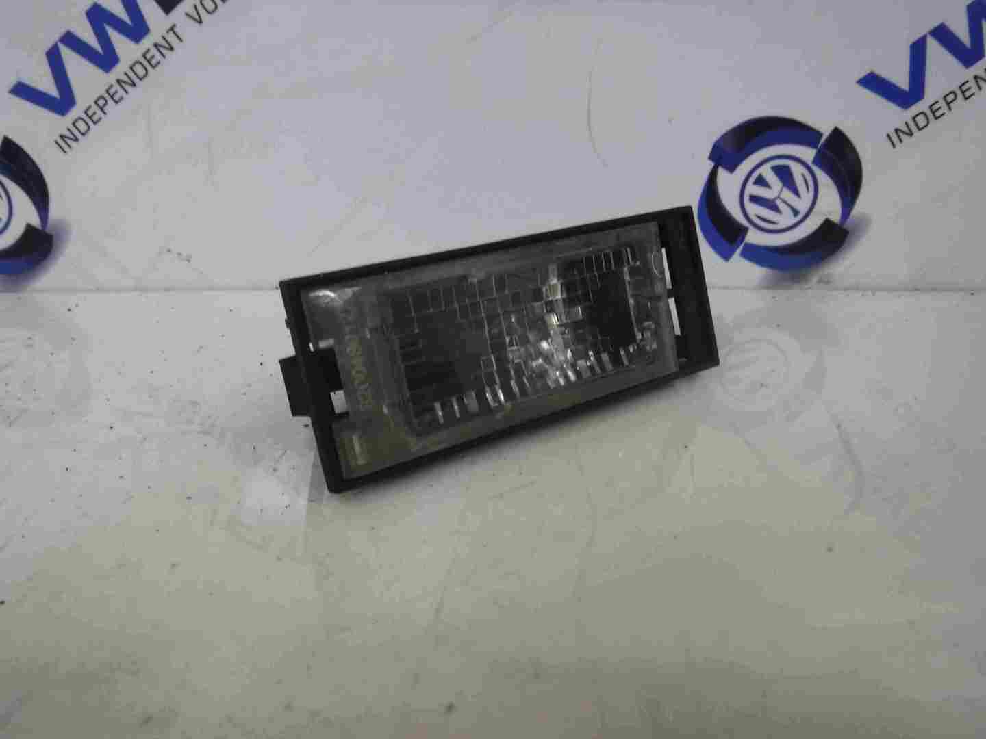 Renault Clio MK3 2005-2012 Rear Number Plate Light