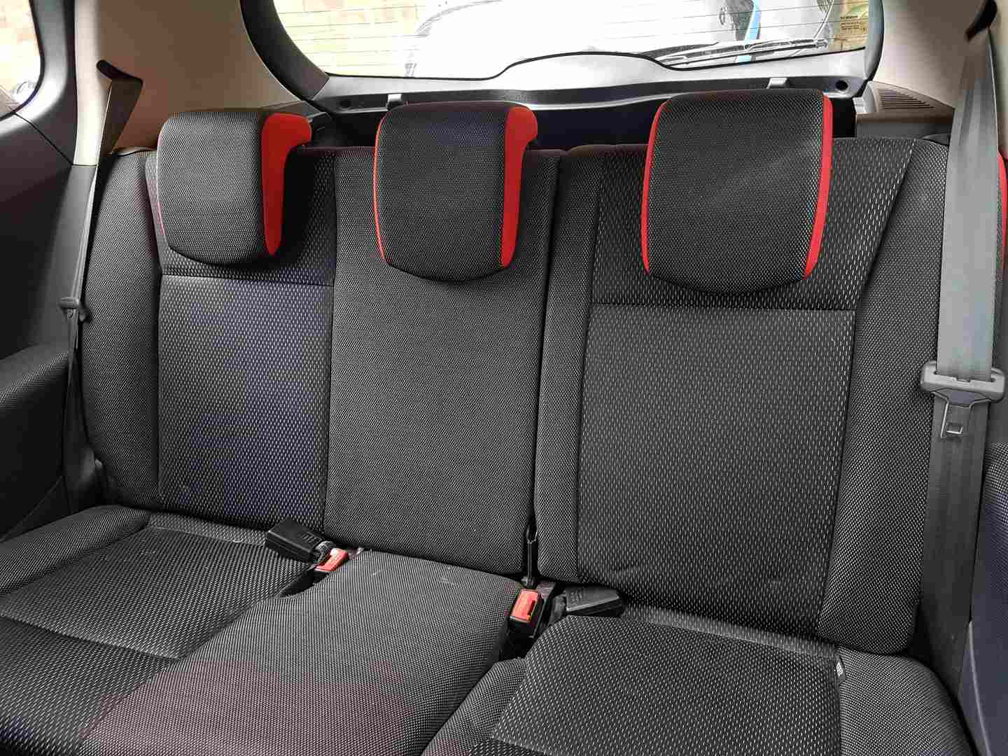 Thumb 3 Renault Clio MK3 2005-2012 Rear Seats Rear Bench Chair Red Ripcurl