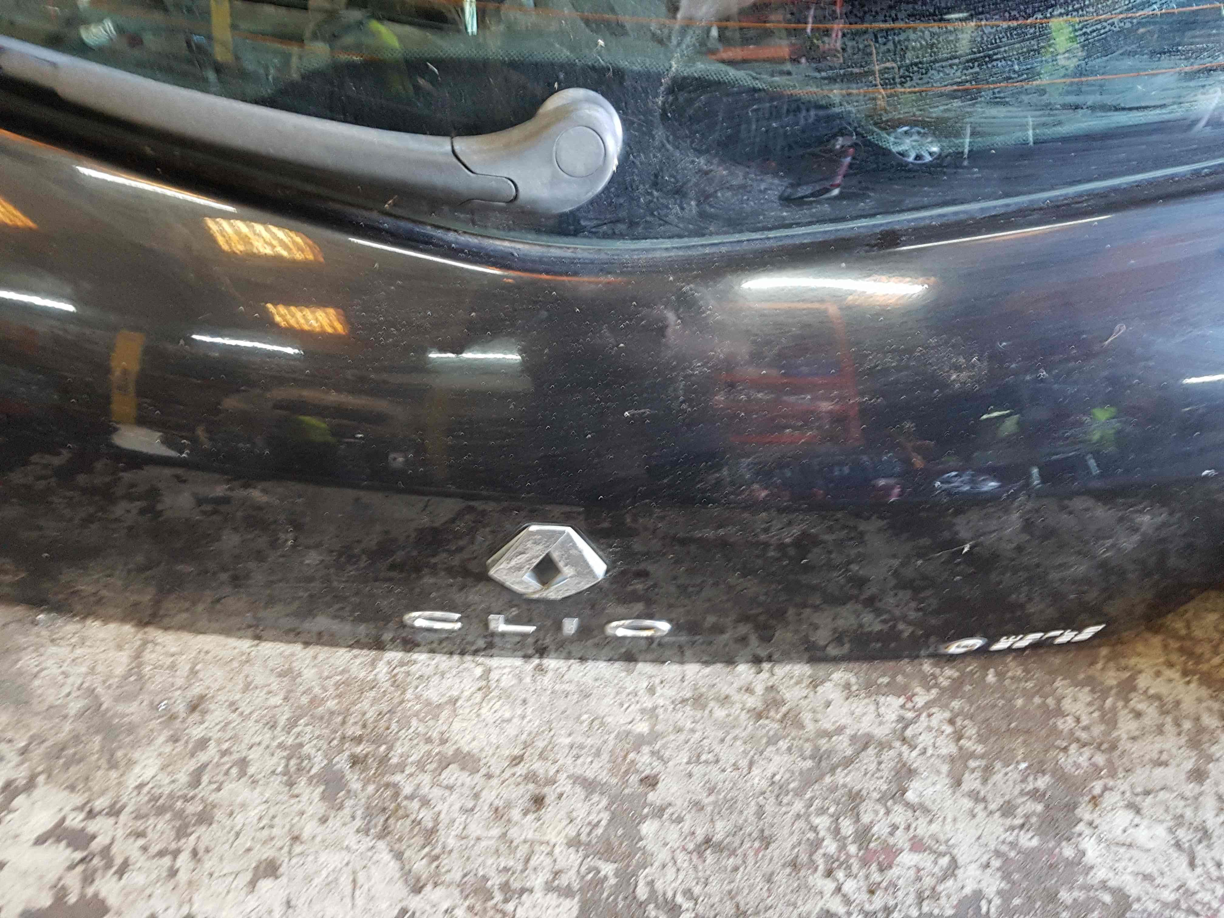 Thumb 3 Renault Clio MK3 2005-2012 Rear Tailgate Boot Black 676 World Series