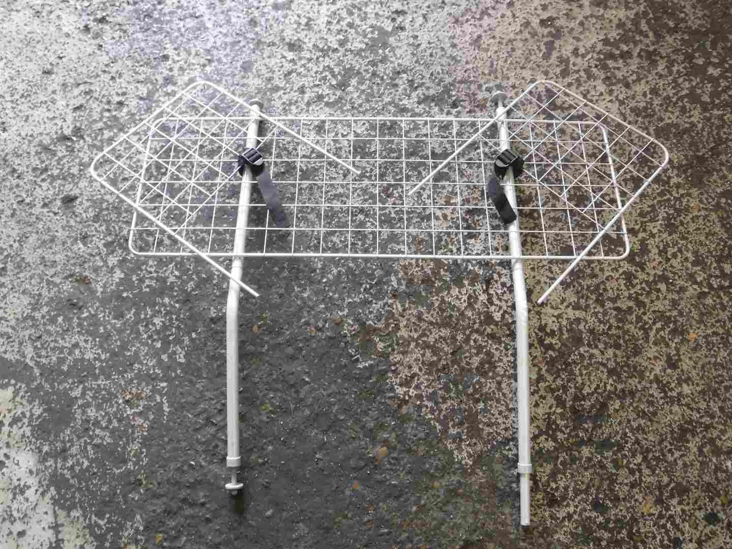 Renault Clio MK3 2005-2012 Rear Tailgate Boot Dog Cage Guard