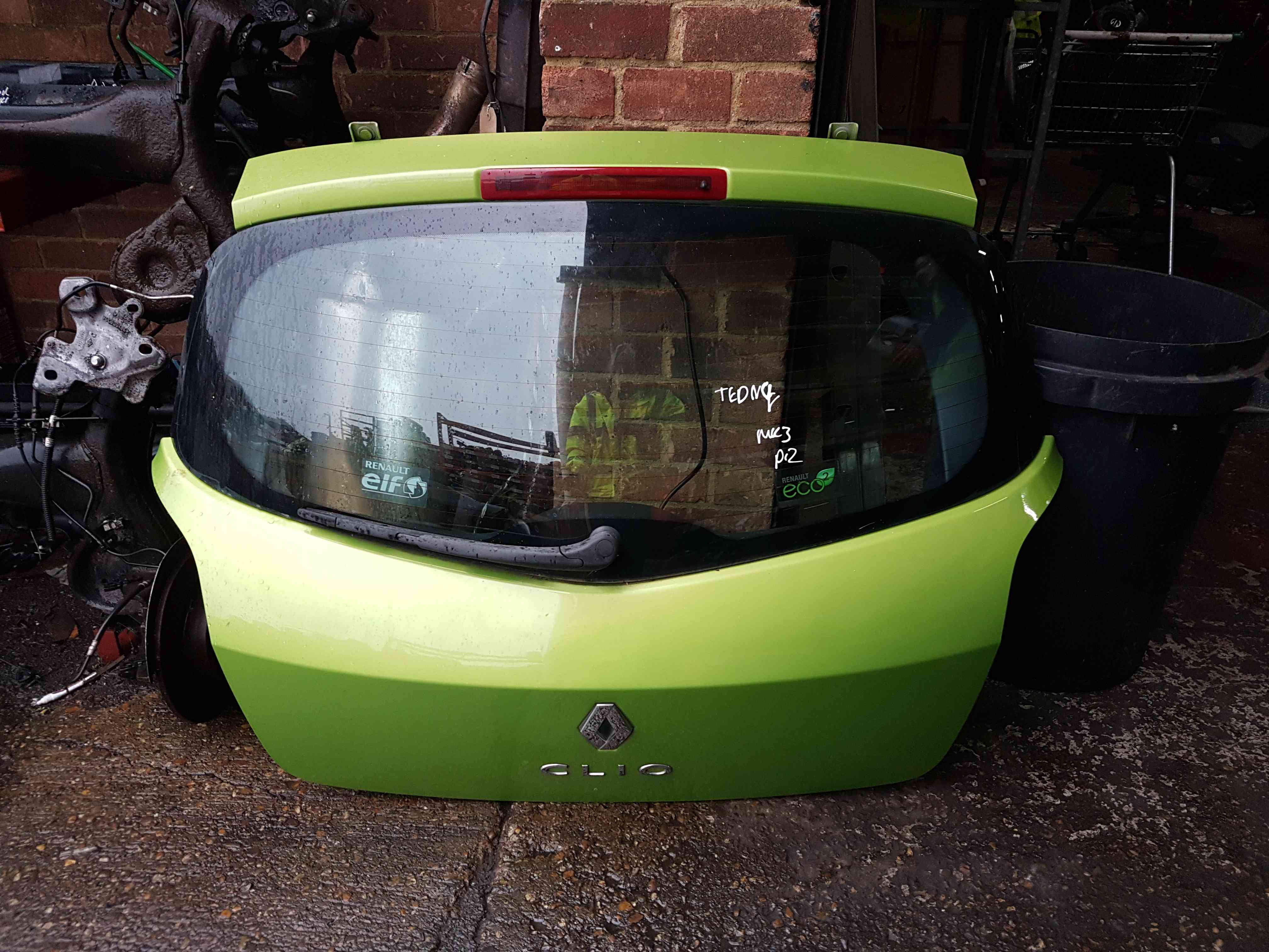Thumb 4 Renault Clio MK3 2005-2012 Rear Tailgate Boot Green Tednq