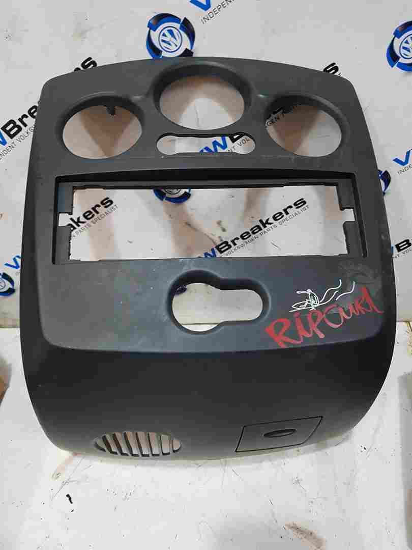 Thumb 2 Renault Clio MK3 2005-2012 Ripcurl Centre Facial Trim cd Player Heater Surround