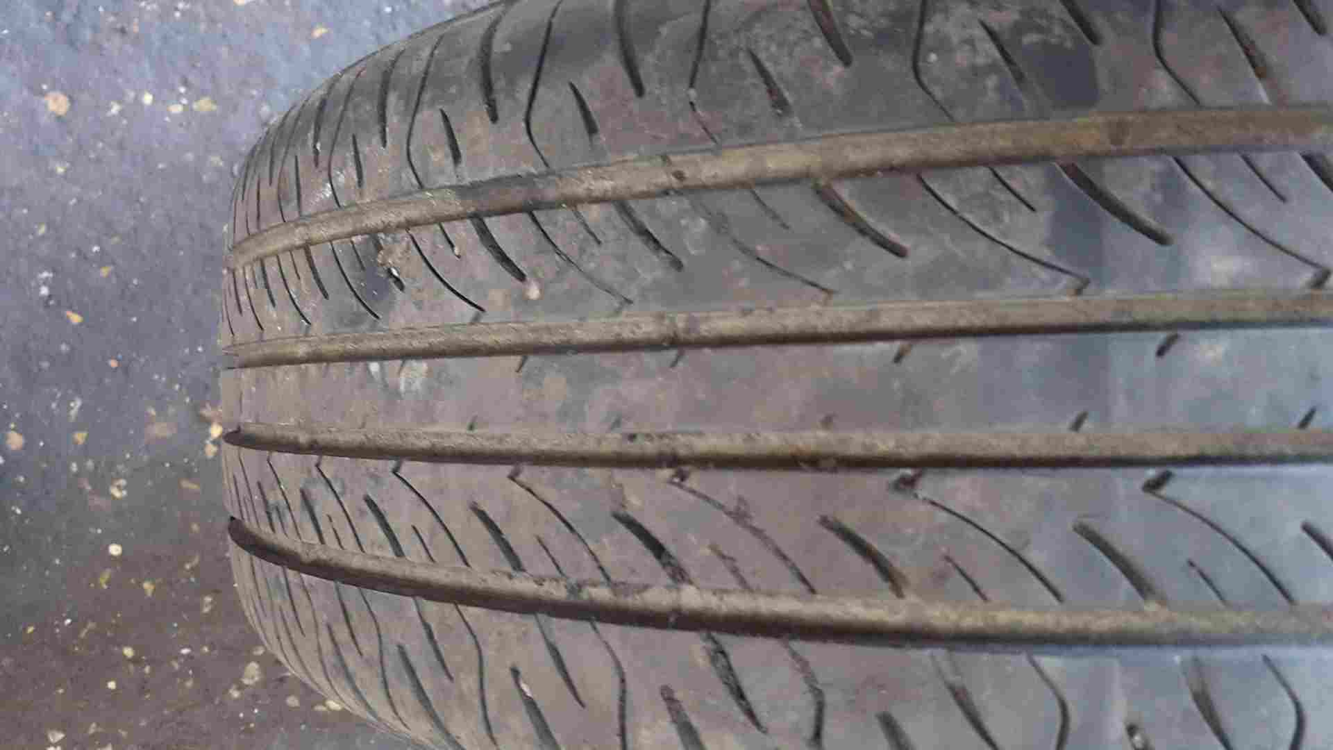Thumb 3 Renault Clio MK3 2005-2012 Solonia Alloy Wheel Ampharosite 195 50 16 6Mm X 1 3/5