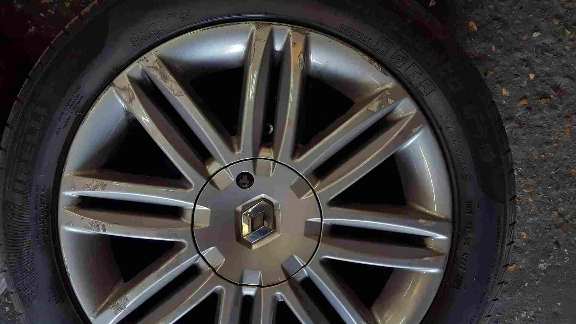 Thumb 3 Renault Clio MK3 2005-2012 Solonia Alloy Wheel Ampharosite 195 50 16 6Mm X 1 3/5