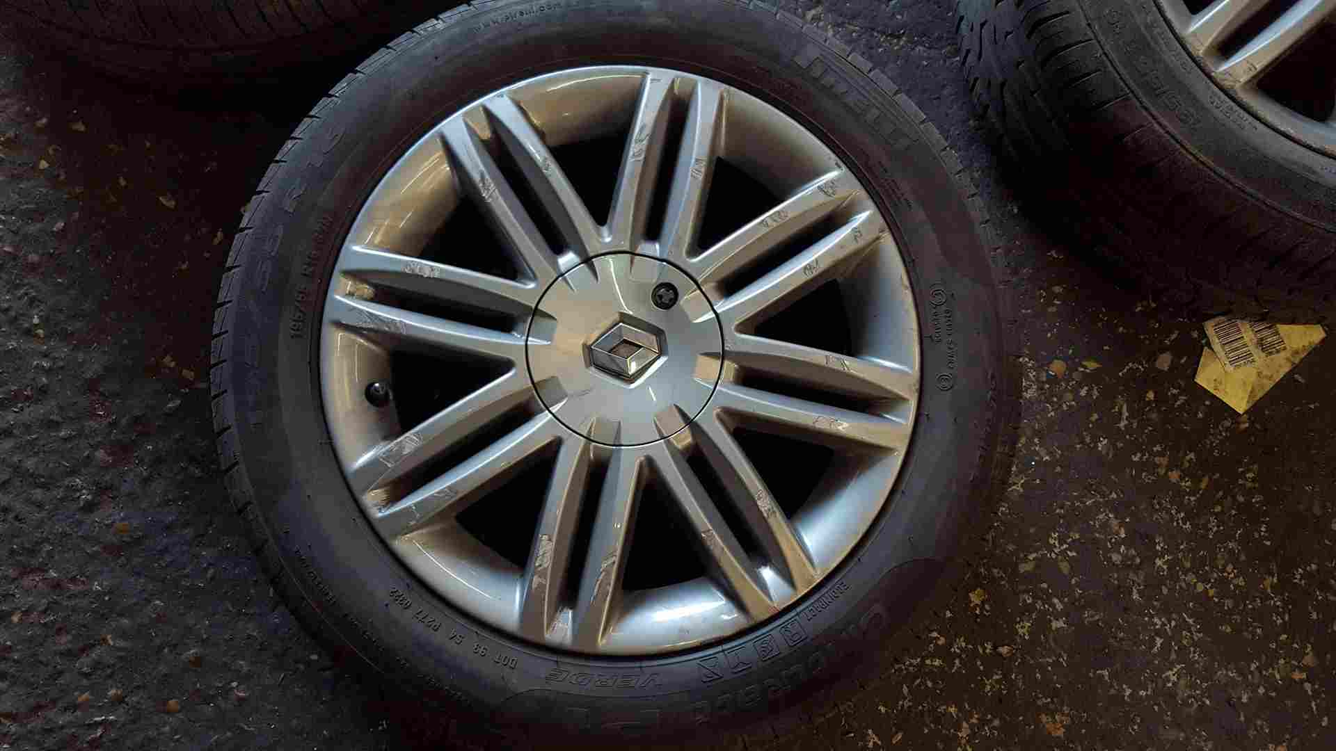 Thumb 6 Renault Clio MK3 2005-2012 Solonia Alloy Wheel Ampharosite 195 50 16 6Mm X 1 3/5