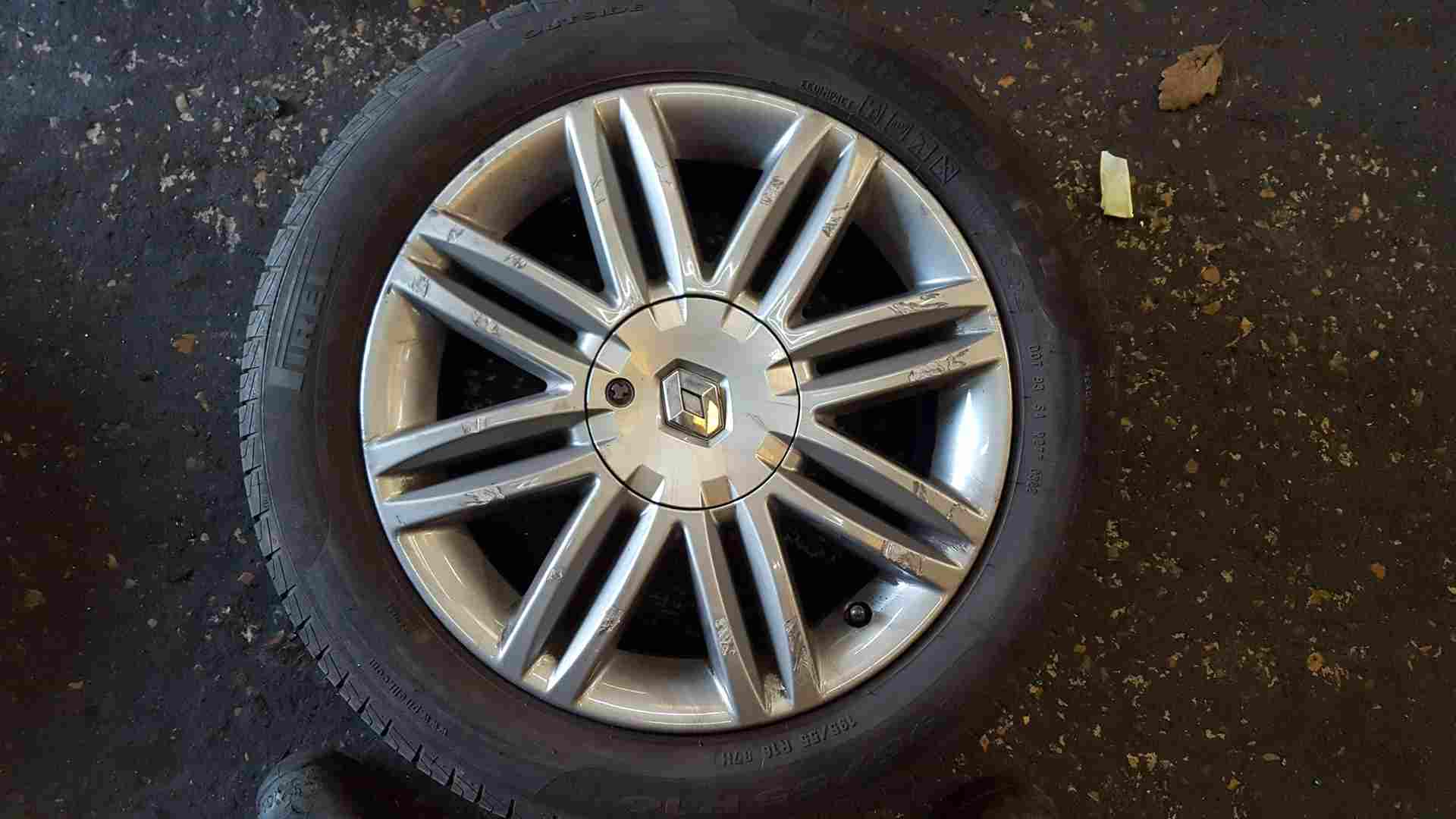 Thumb 8 Renault Clio MK3 2005-2012 Solonia Alloy Wheel Ampharosite 195 50 16 6Mm X 1 3/5