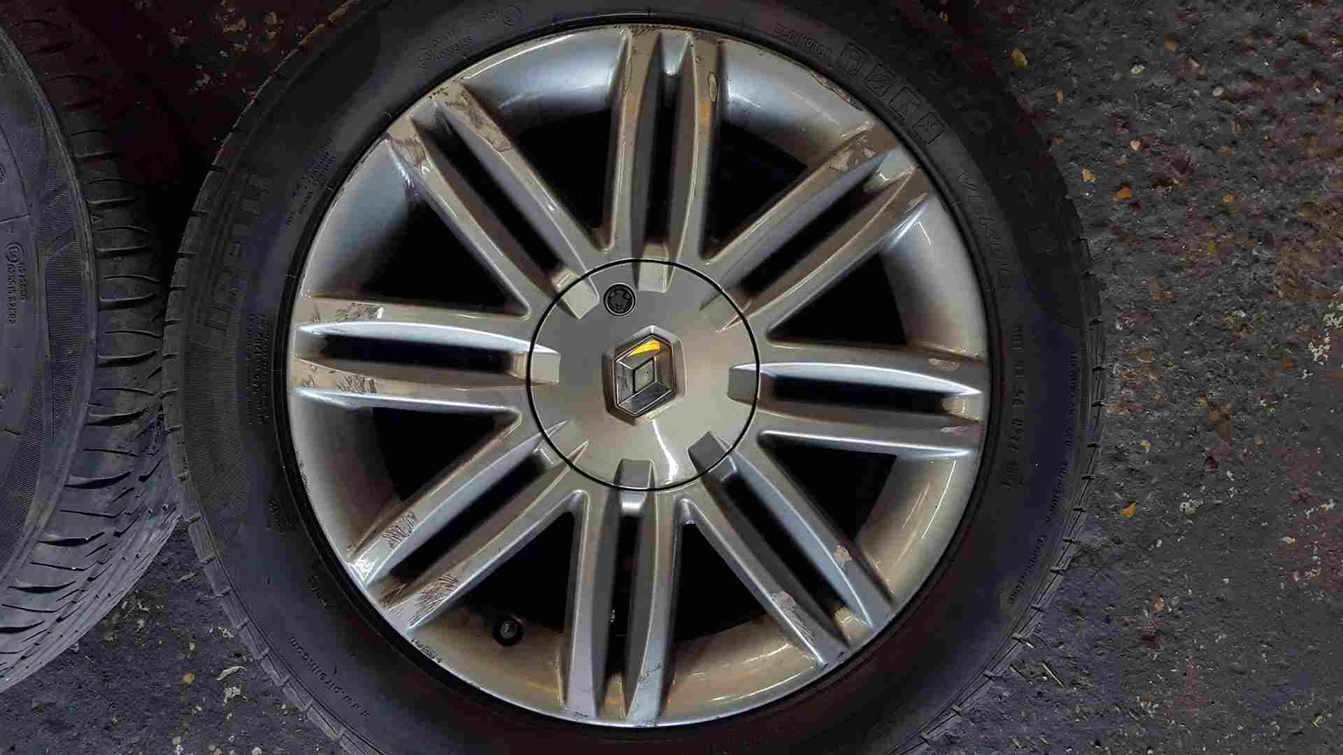 Thumb 4 Renault Clio MK3 2005-2012 Solonia Alloy Wheel Ampharosite 195 50 16 6Mm X 1 3/5