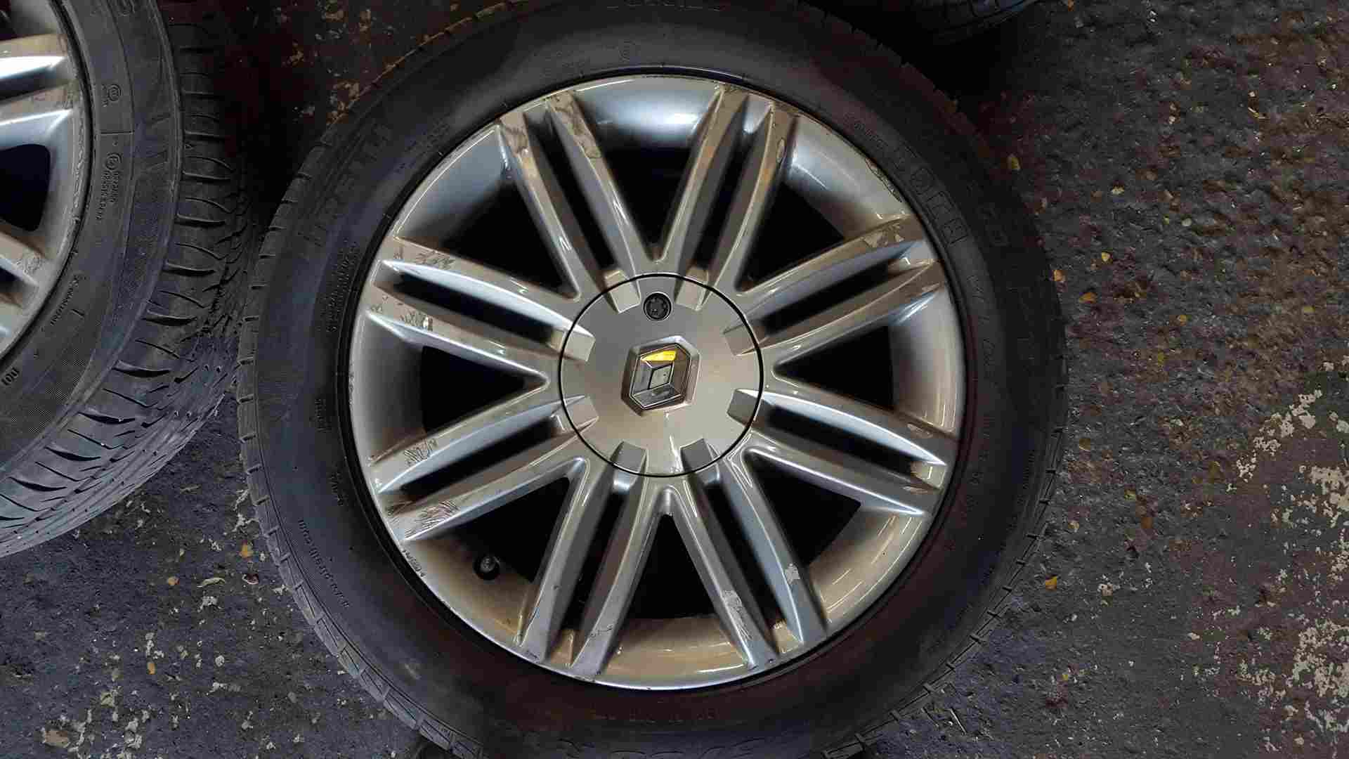 Thumb 6 Renault Clio MK3 2005-2012 Solonia Alloy Wheel Ampharosite 195 50 16 6Mm X 1 3/5