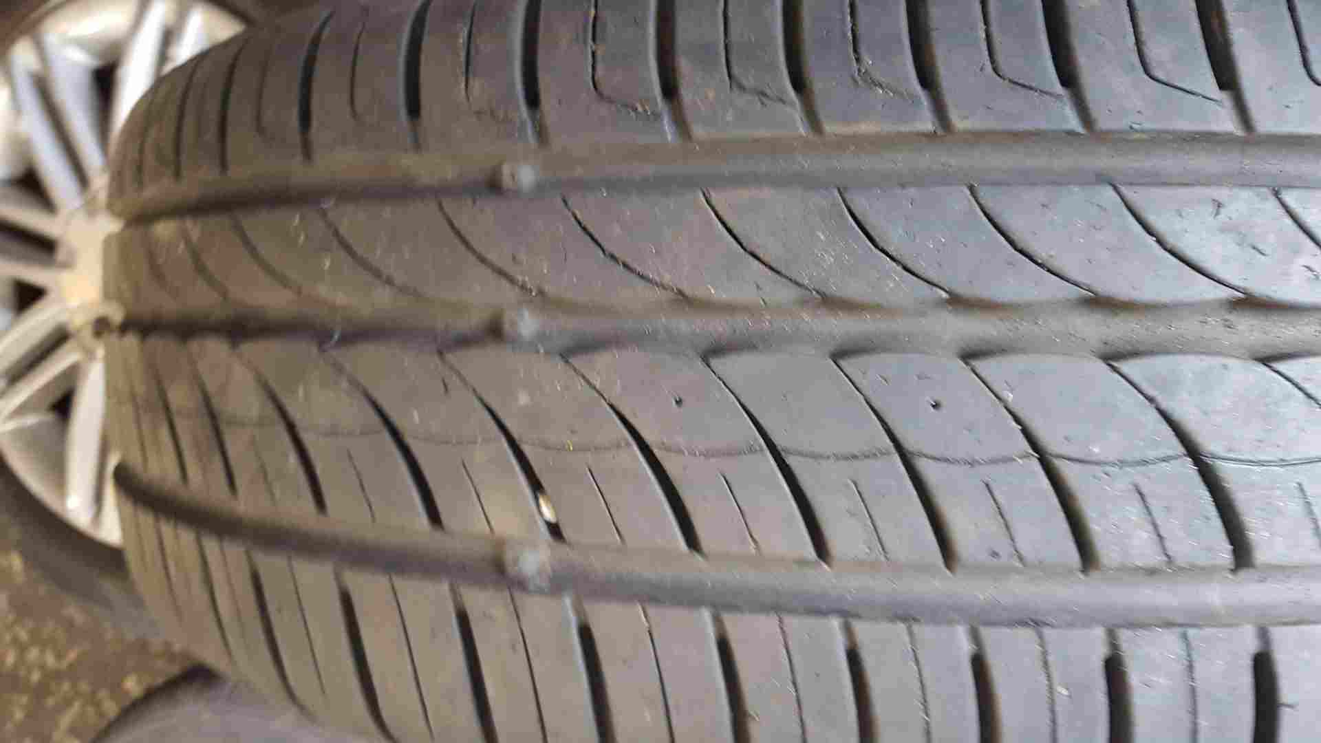 Thumb 7 Renault Clio MK3 2005-2012 Solonia Alloy Wheel Ampharosite 195 50 16 6Mm X 1 3/5