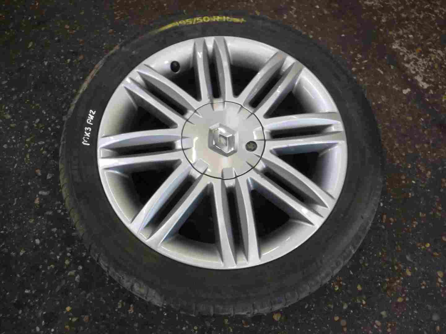Renault Clio MK3 2005-2012 Solonia Ampharosite Alloy Wheel 16Inch 8200317808 6Mm