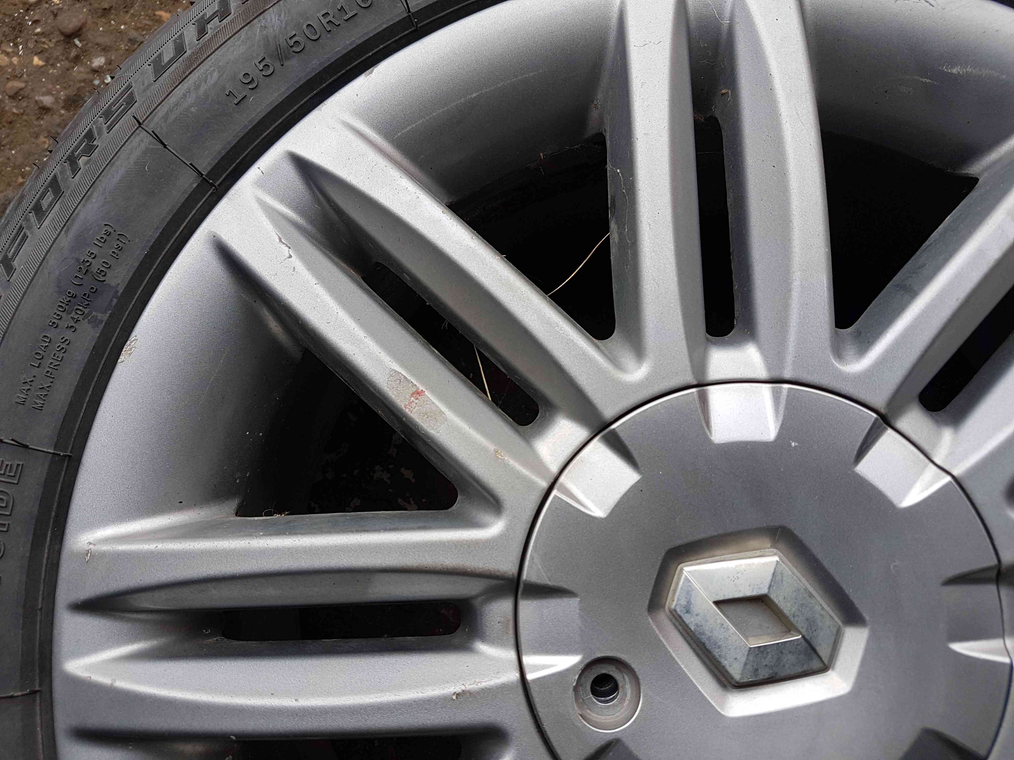 Thumb 4 Renault Clio MK3 2005-2012 Solonia Anthracite Alloy Wheel 16Inch + Tyre 6Mm 4/5 