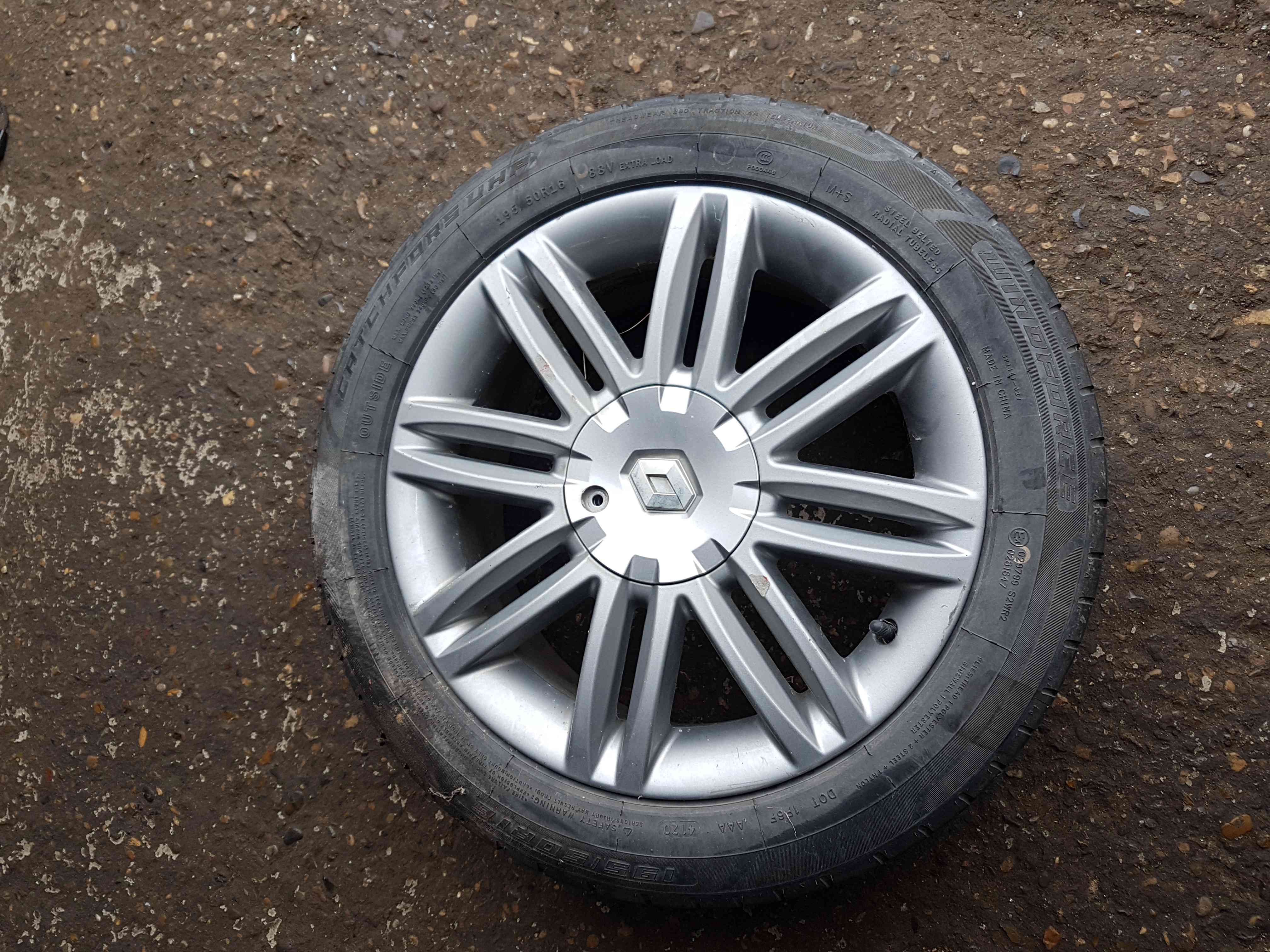 Thumb 6 Renault Clio MK3 2005-2012 Solonia Anthracite Alloy Wheel 16Inch + Tyre 6Mm 4/5 