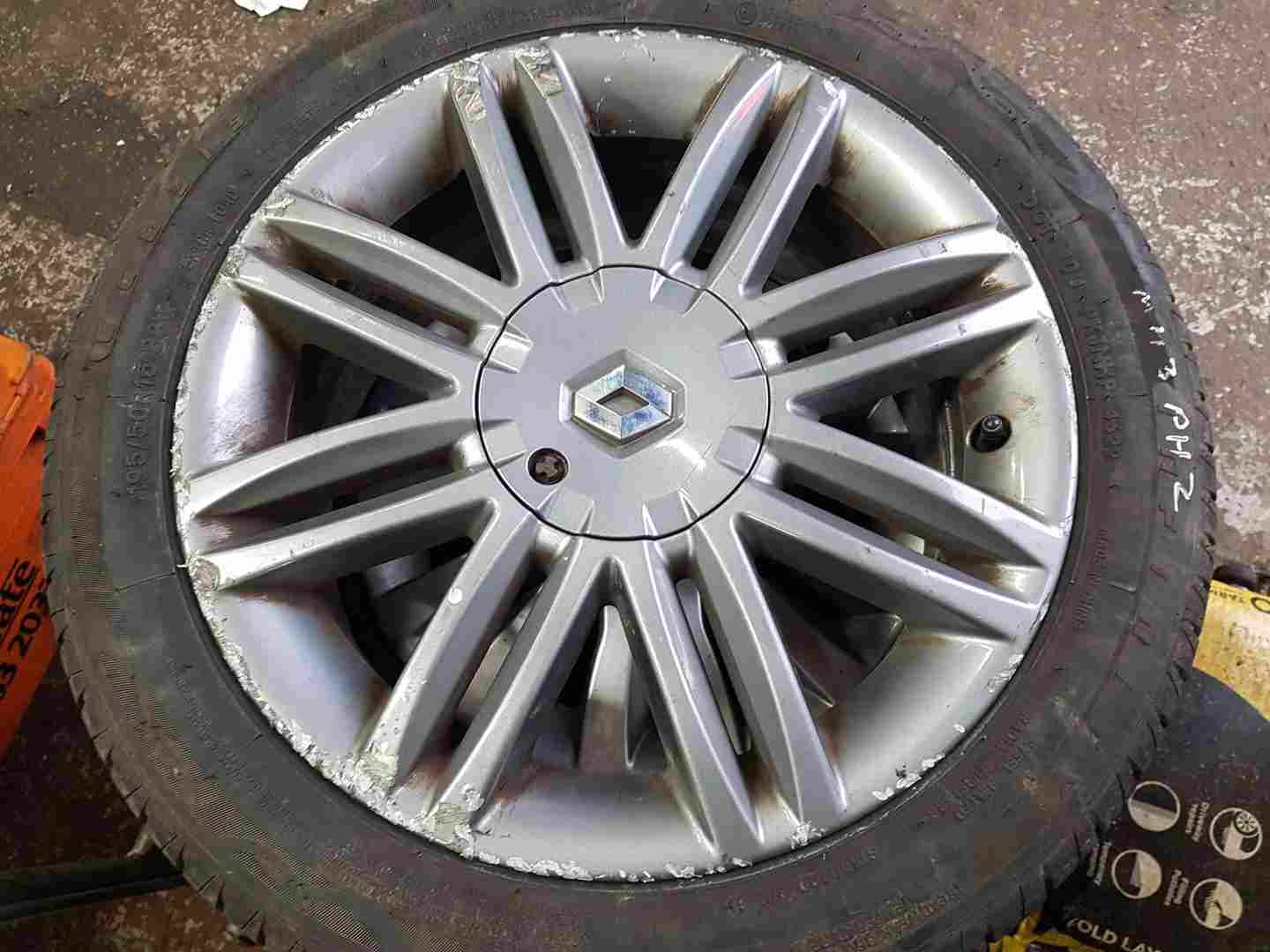 Thumb 5 Renault Clio MK3 2005-2012 Solonia Anthracite Alloy Wheel 16Inch 3/5 8200899145