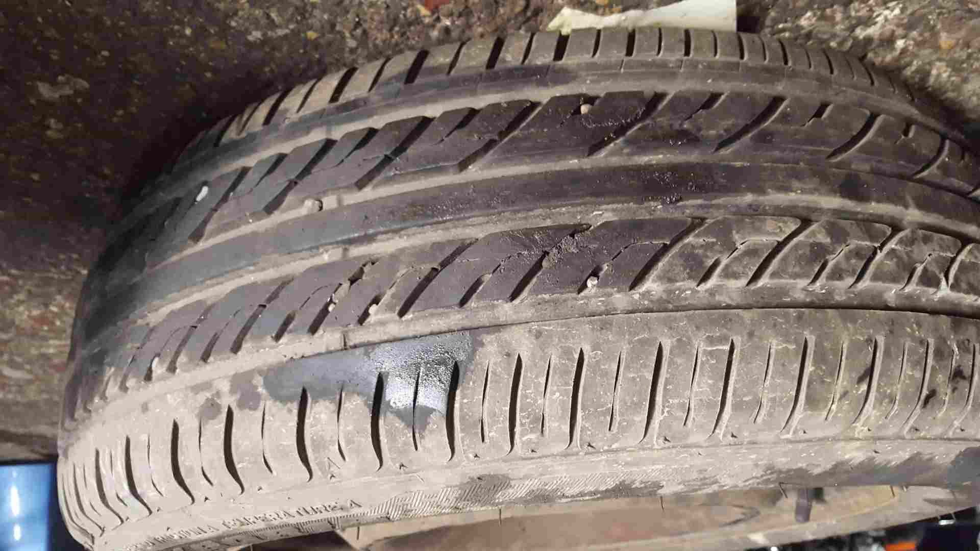 Thumb 2 Renault Clio MK3 2005-2012 Steel Wheel RIM + Tyre 185 60 15 6Mm