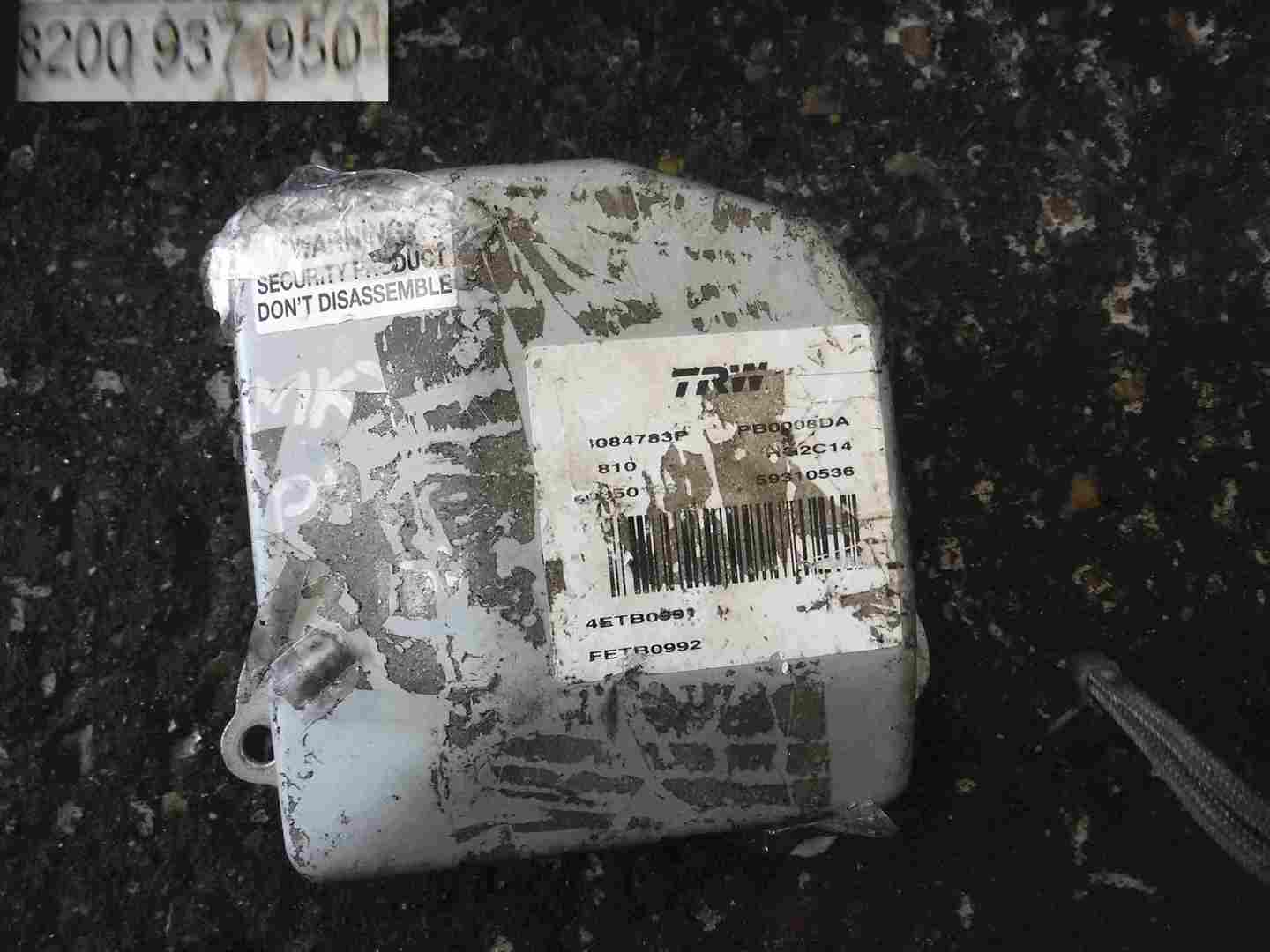 Renault Clio MK3 2005-2012 Steering Column ECU Computer 8200937950