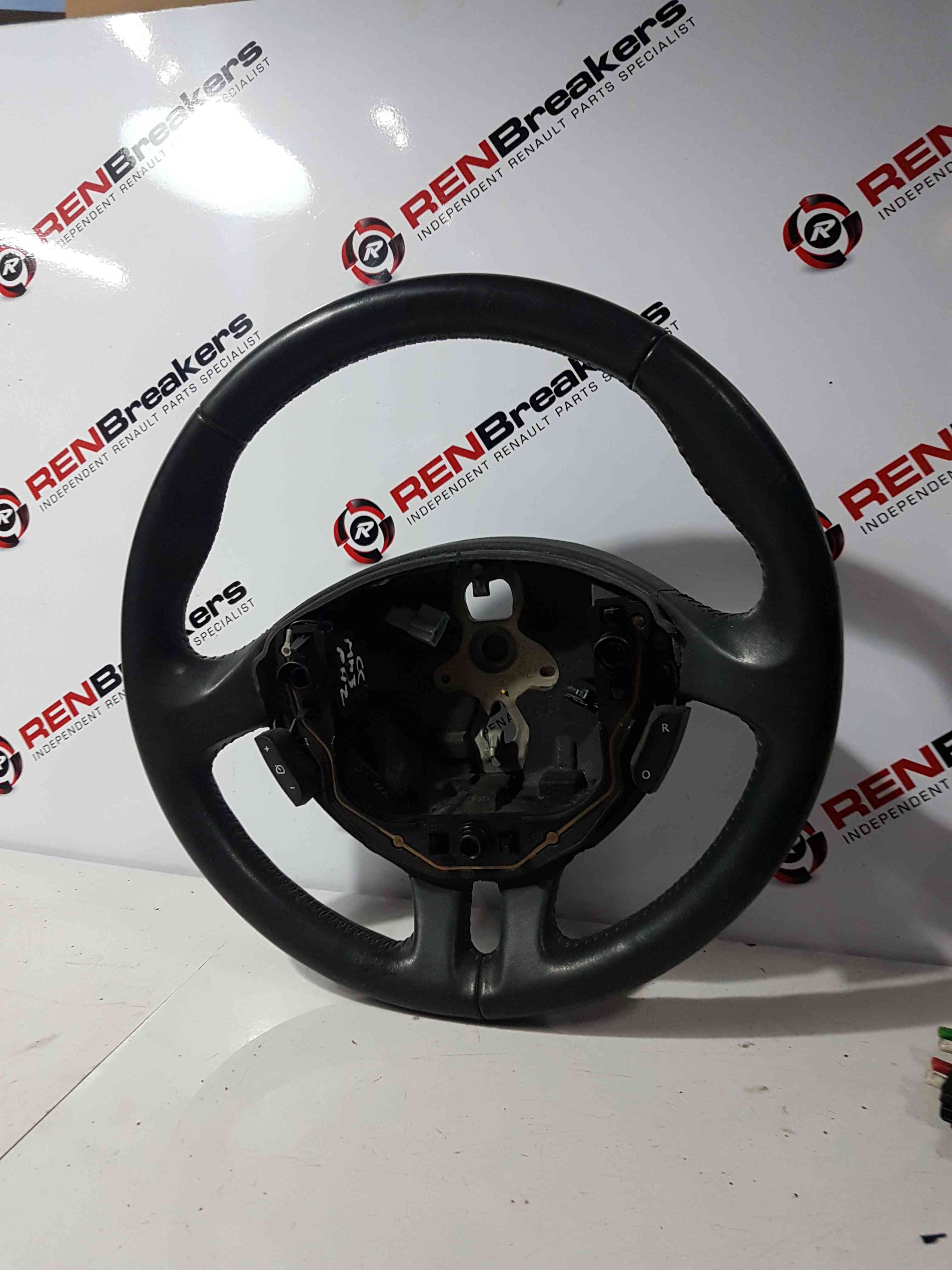 Thumb 9 Renault Clio MK3 2005-2012 Steering Wheel Cruise Control Leather Some Peel