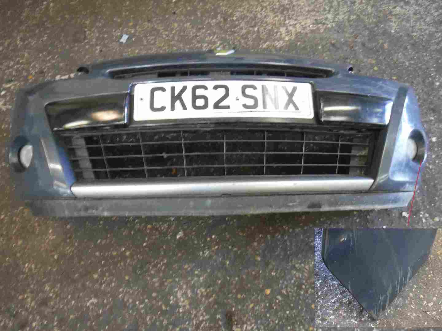 Renault Clio MK3 2006-2012 Front Bumper Grey Silver OVRPE 195 Code