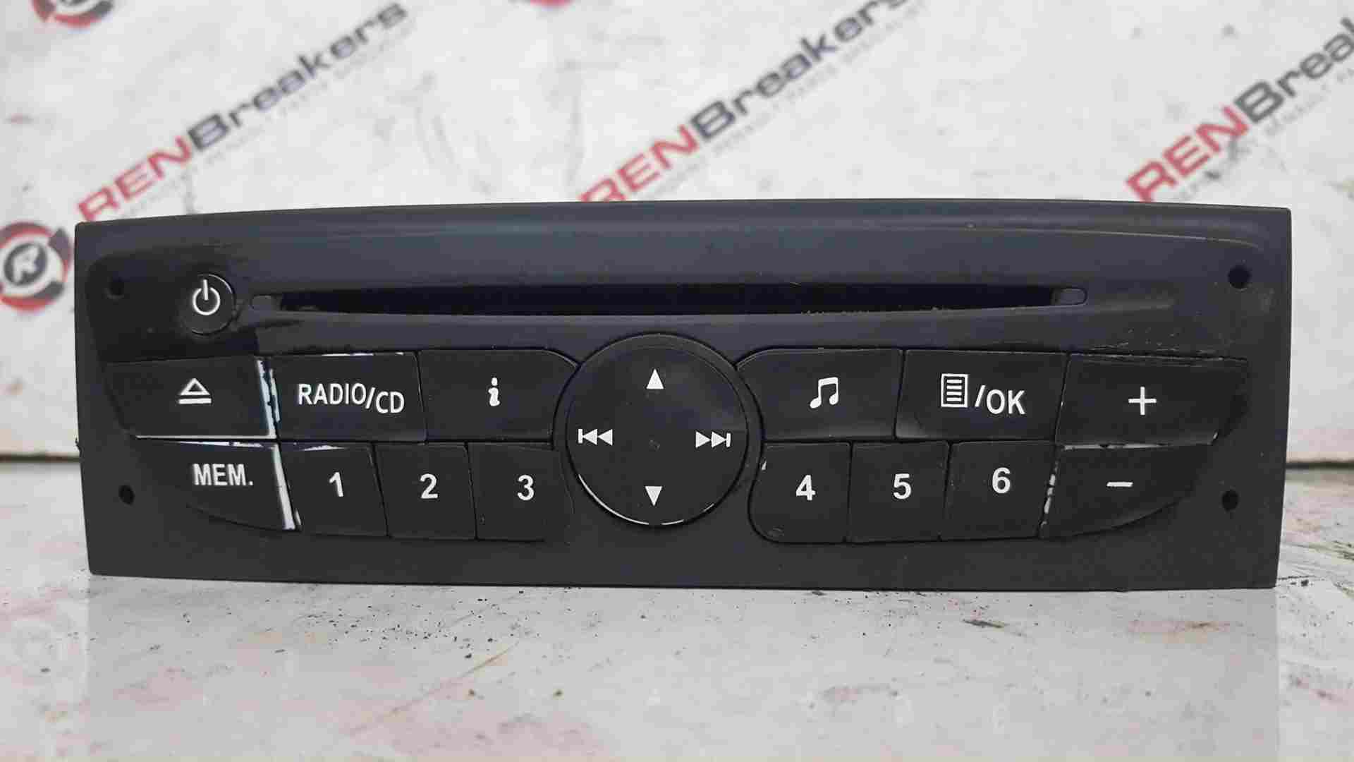 Thumb 6 Renault Clio MK3 2008-2012 Cd Player Radio + Code 281150038R