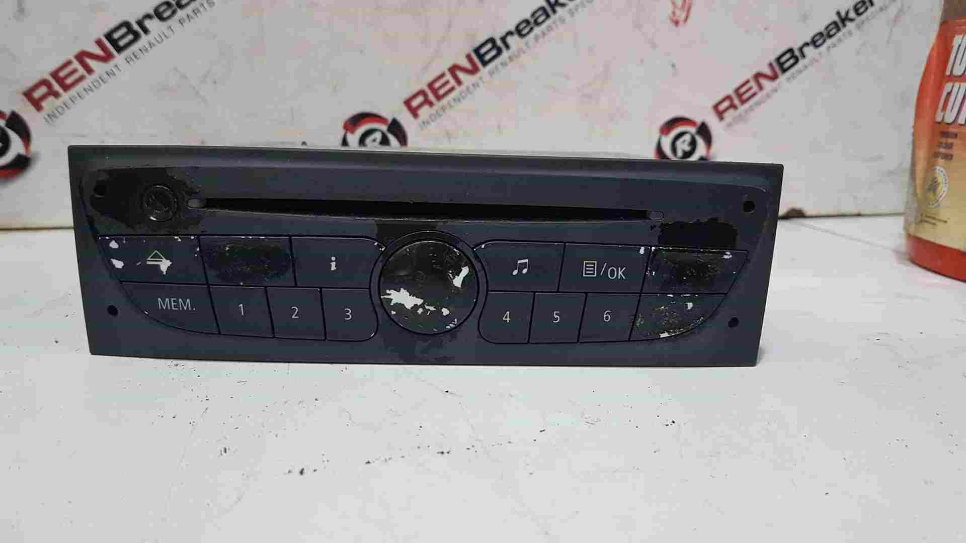 Thumb 2 Renault Clio MK3 2008-2012 Cd Player Radio + Code 281150038R