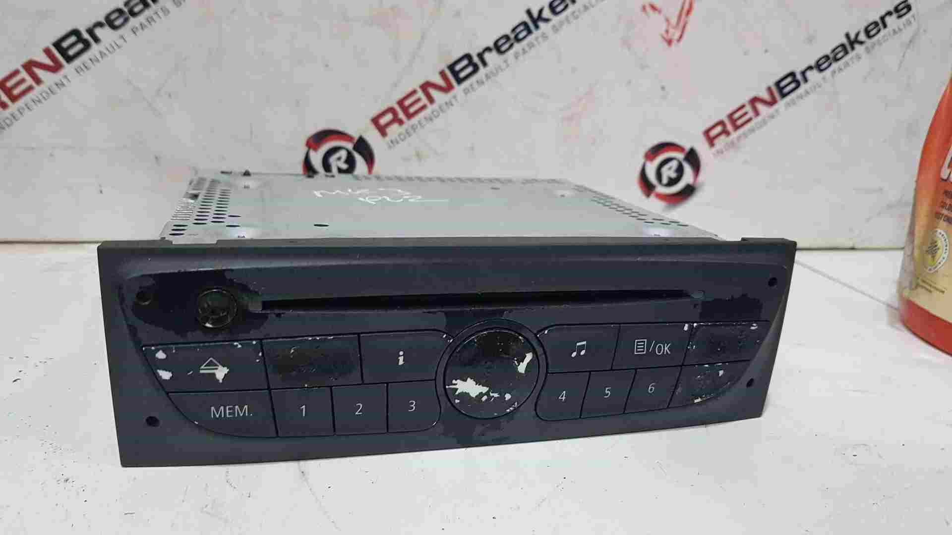 Thumb 5 Renault Clio MK3 2008-2012 Cd Player Radio + Code 281150038R