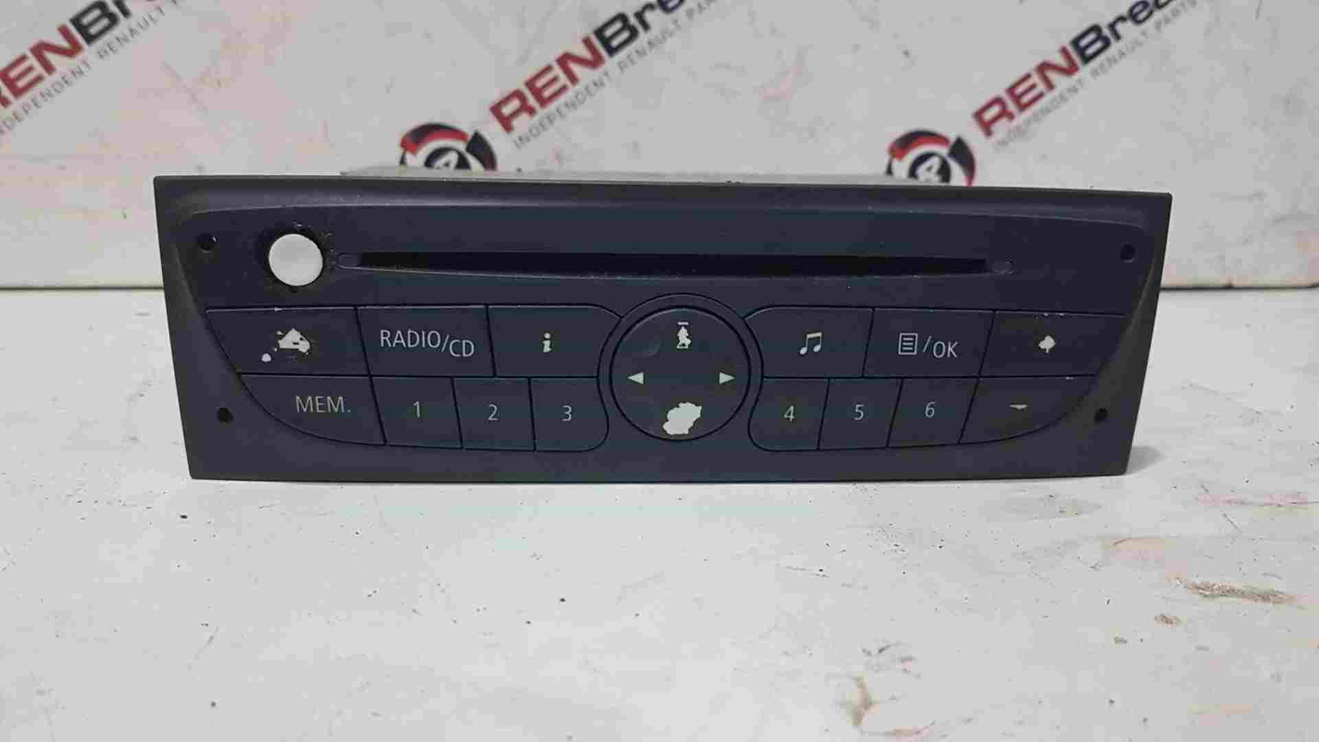 Thumb 2 Renault Clio MK3 2008-2012 Cd Player Radio + Code 281150038R