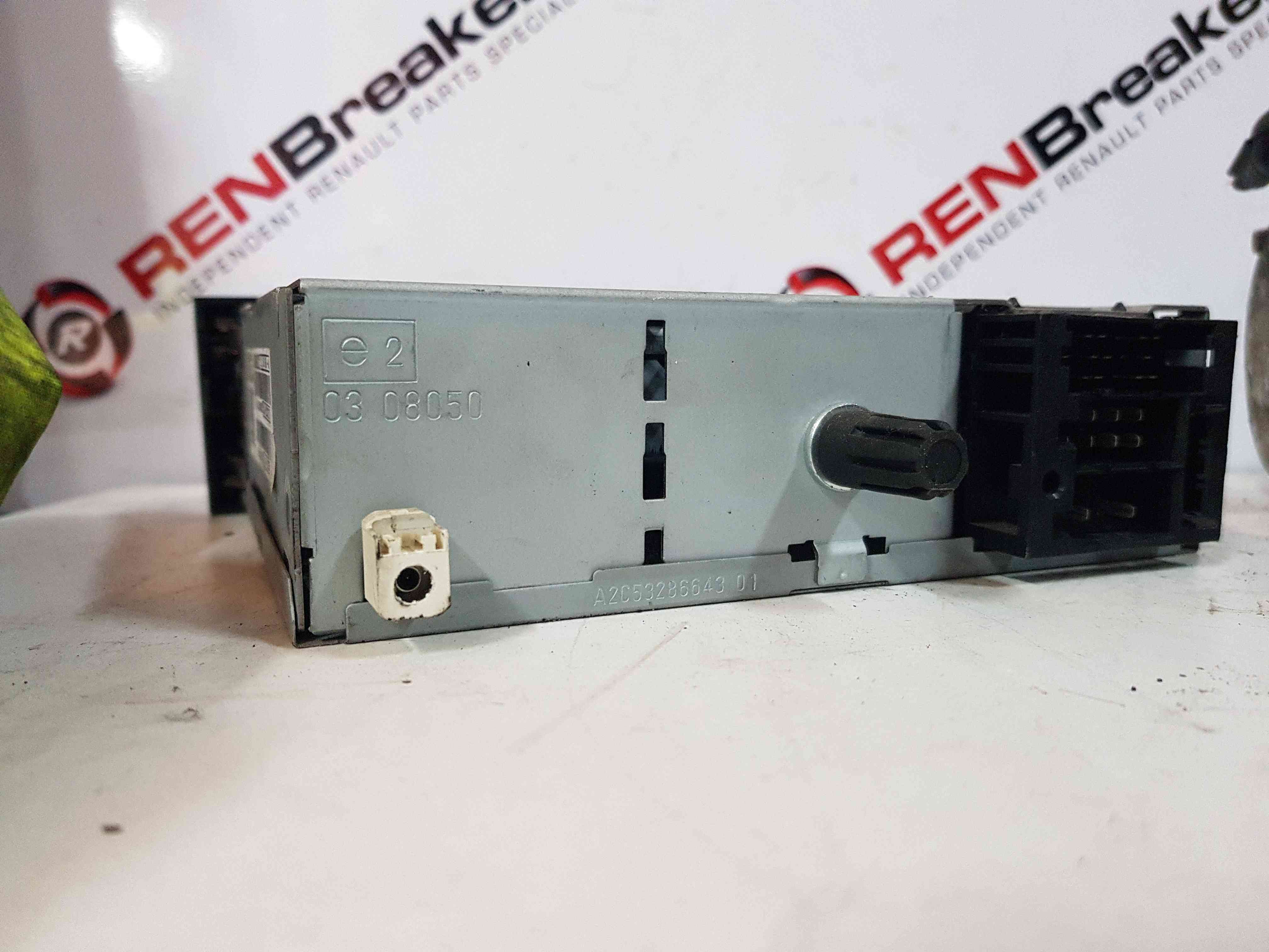 Thumb 4 Renault Clio MK3 2008-2012 Cd Player Radio + Code 281150038R