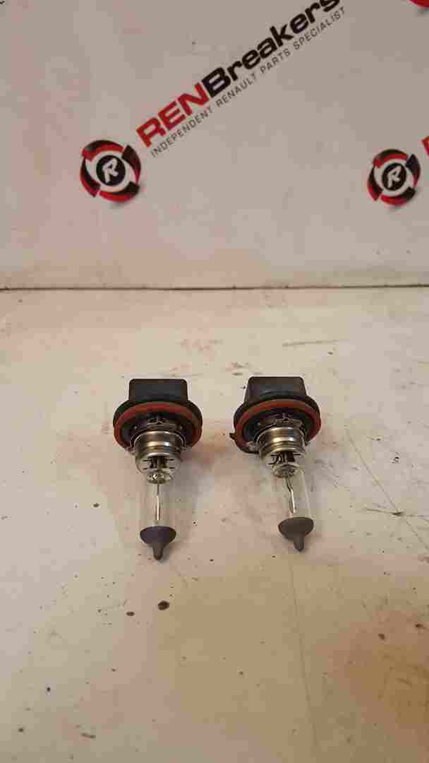 Thumb 2 Renault Clio MK3 2009-2012  Front FOG Light Bulb HolderS X2