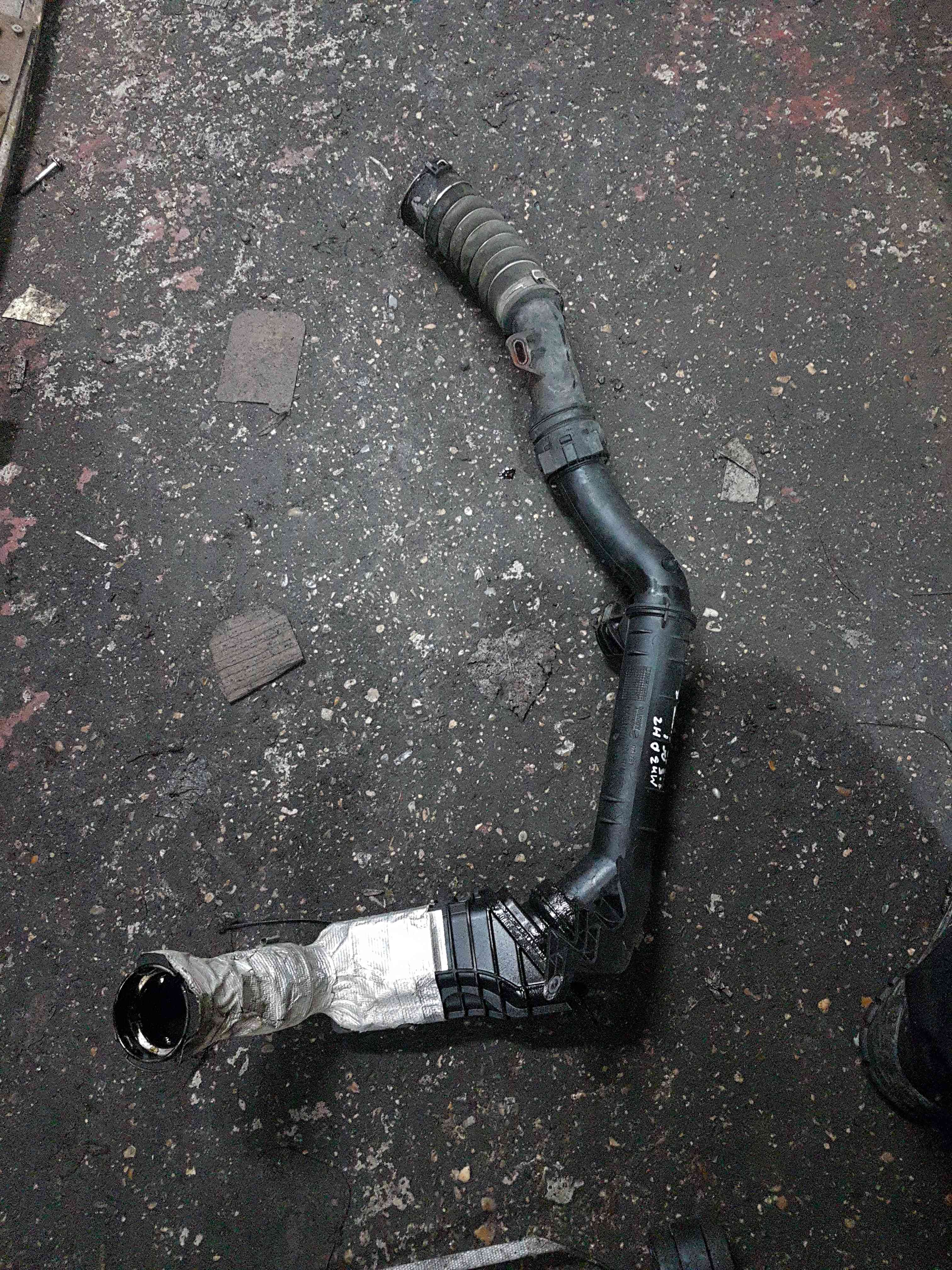 Thumb 3 Renault Clio MK3 2009-2012 1.5 DCI Turbo To Intercooler Pipe K9K 770