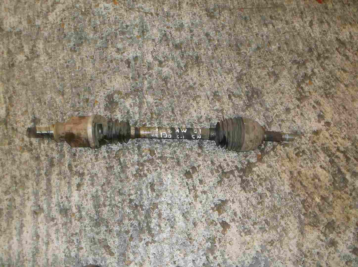 Renault Clio MK3 2009-2012 1.5 dCi Passenger NS Driveshaft 8200441337