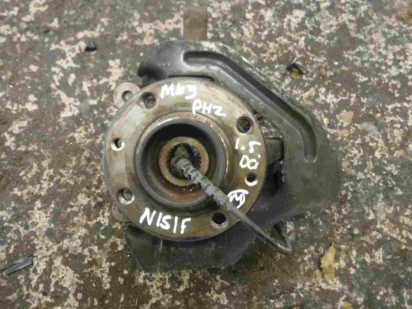 Renault Clio MK3 2009-2012 1.5 dCi Passenger NSF Front Wheel Hub  ABS Sensor