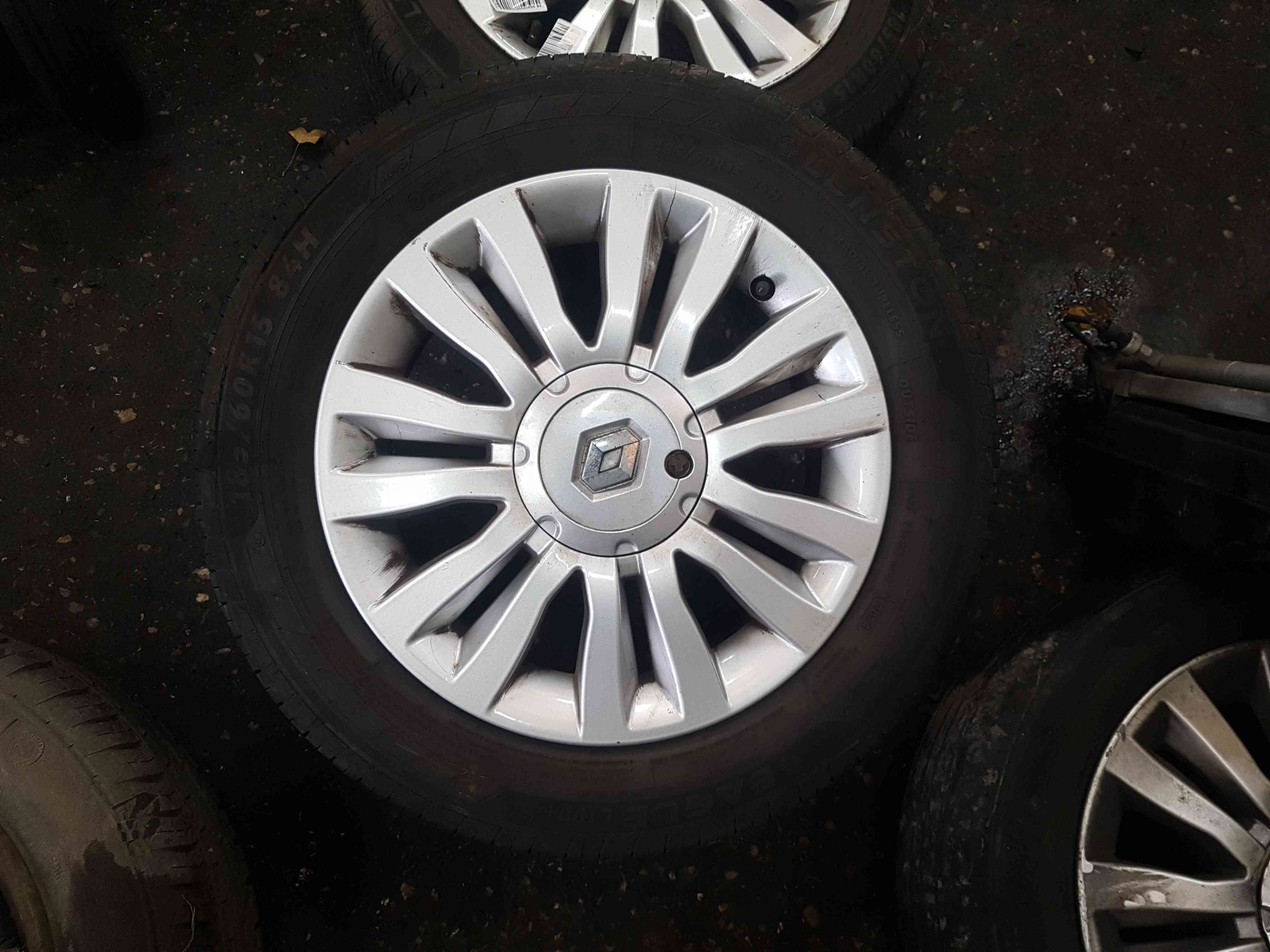 Thumb 7 Renault Clio MK3 2009-2012 Alloy Wheel Del Arte 185 60 15 4/5 8200846129